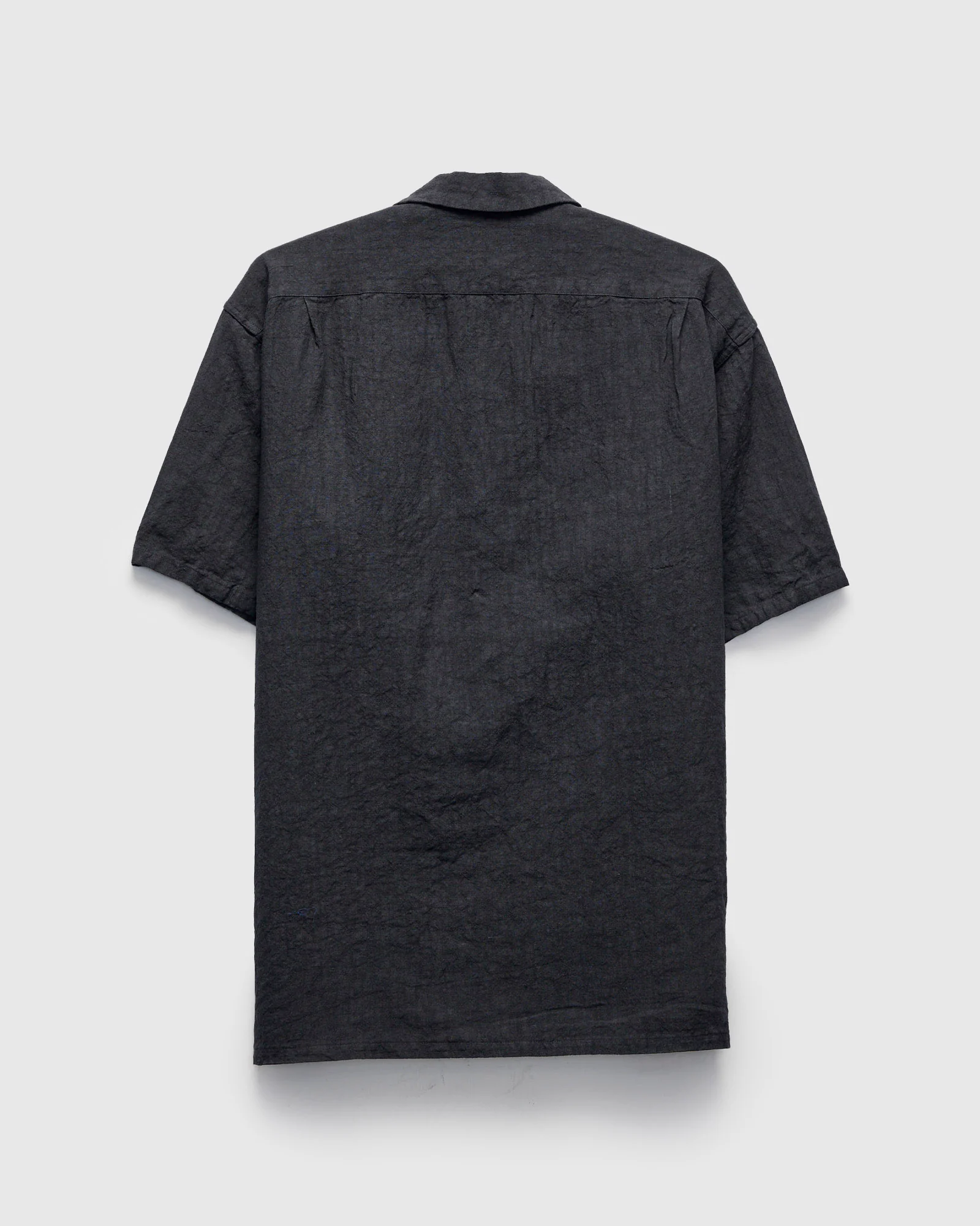 1/40 Linen Open Collar Shirt in Charcoal - Image 3