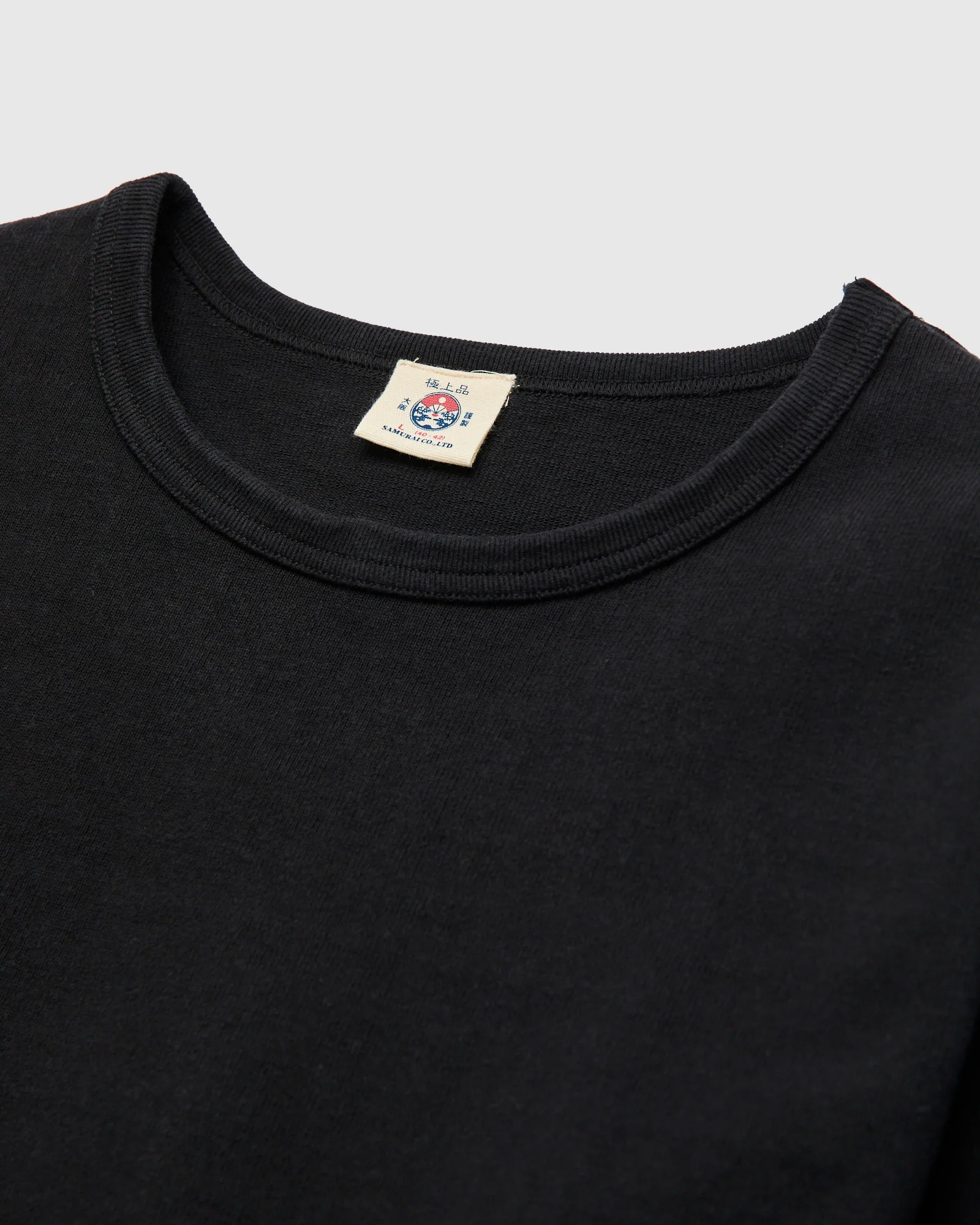 Extra Heavyweight Solid T-Shirt in Black - Image 4