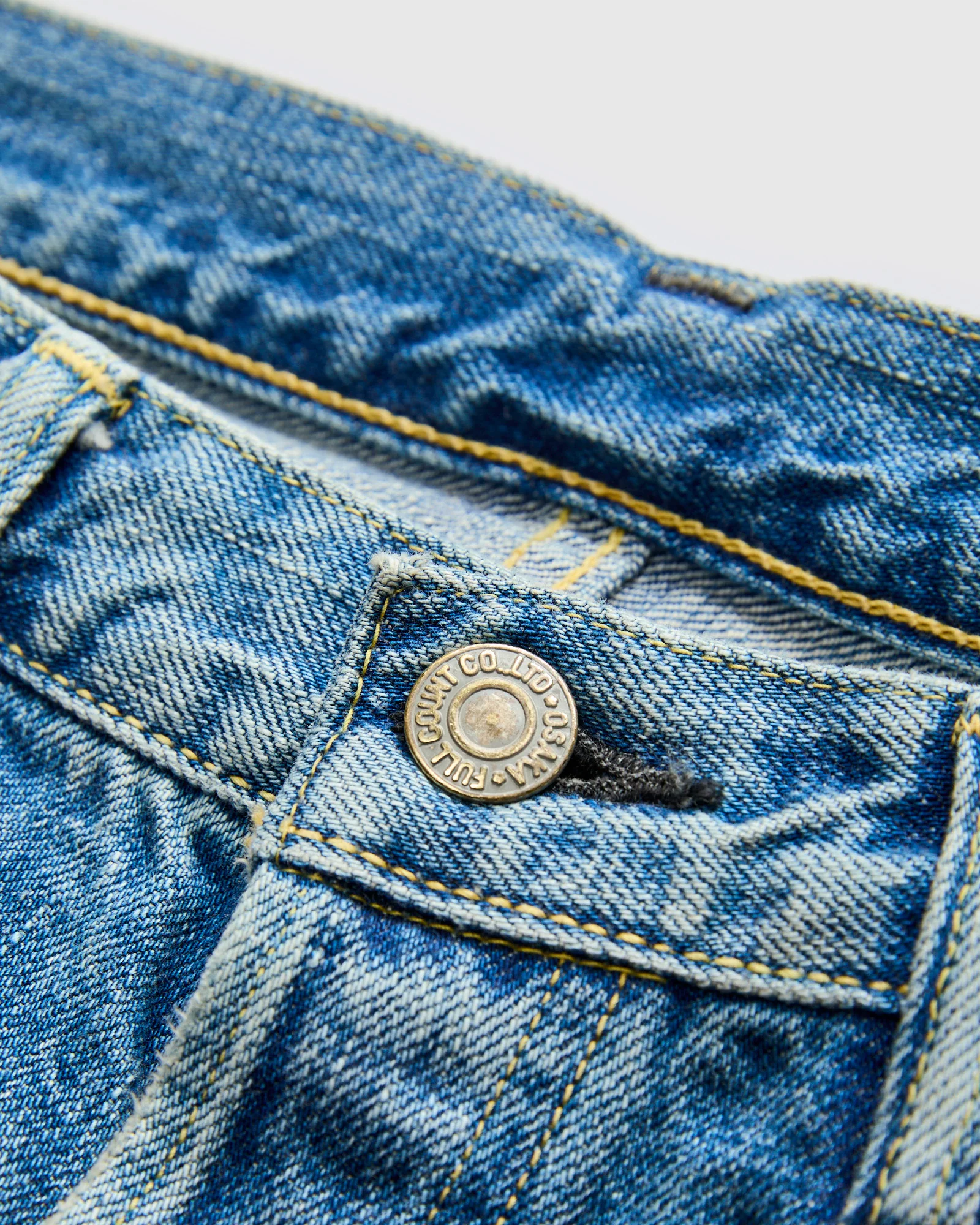 1110 "Dartford" 13.75oz Selvedge Denim - Tapered Fit - Image 5