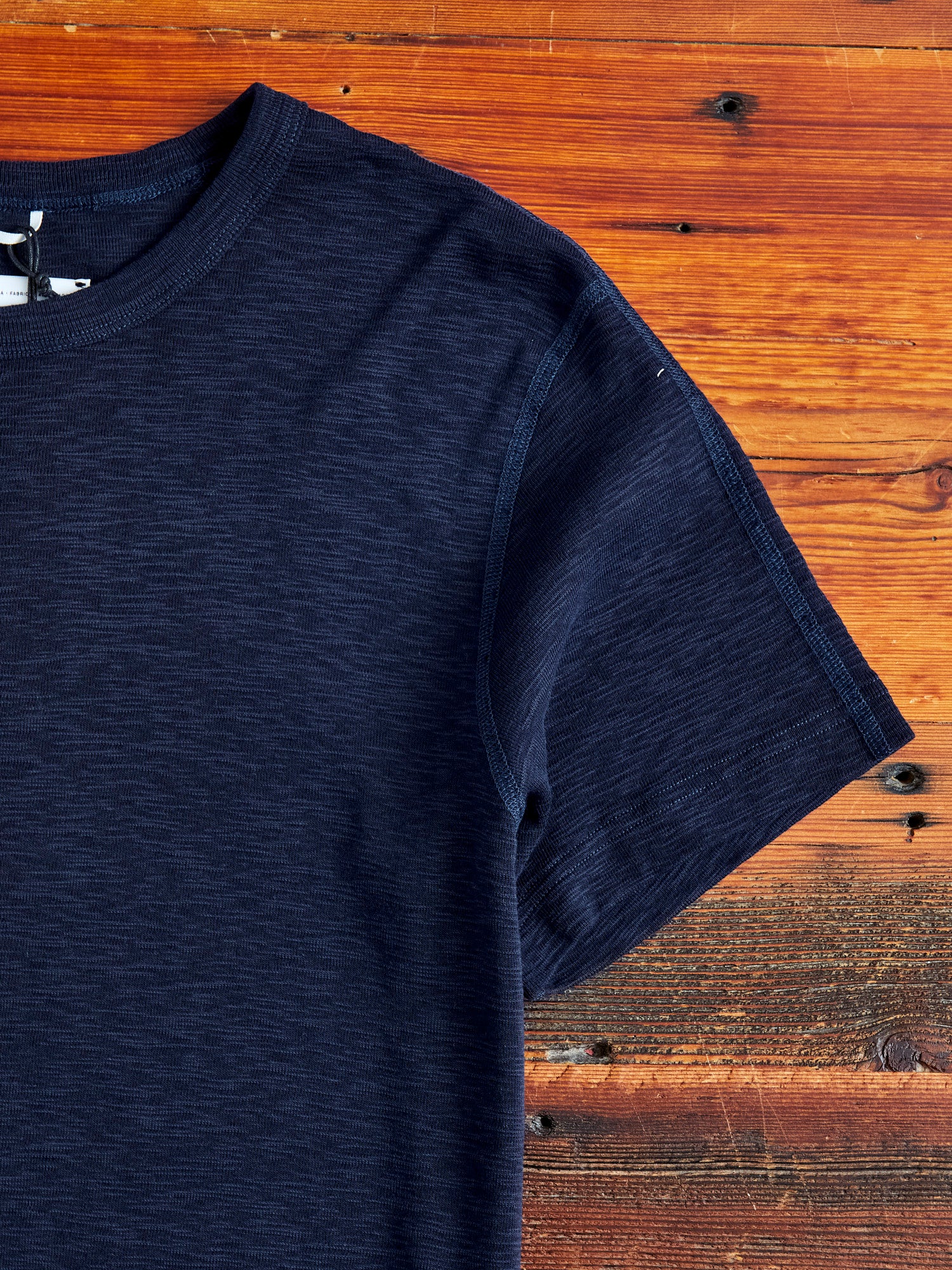 1x1 Slub T-Shirt in Navy - Image 3