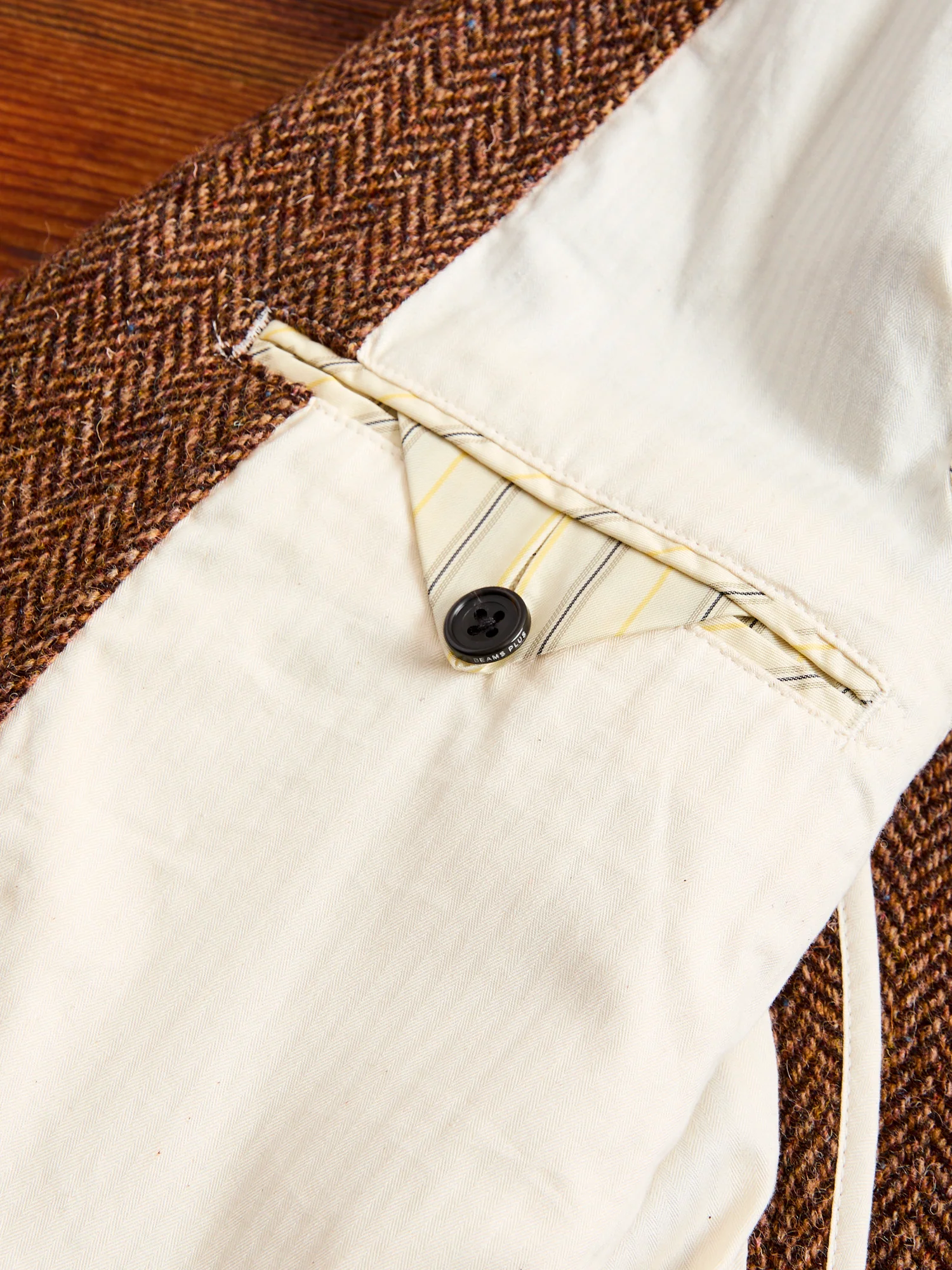 3B Comfort Harris Tweed Jacket in Lt Brown Herringbone - Image 10