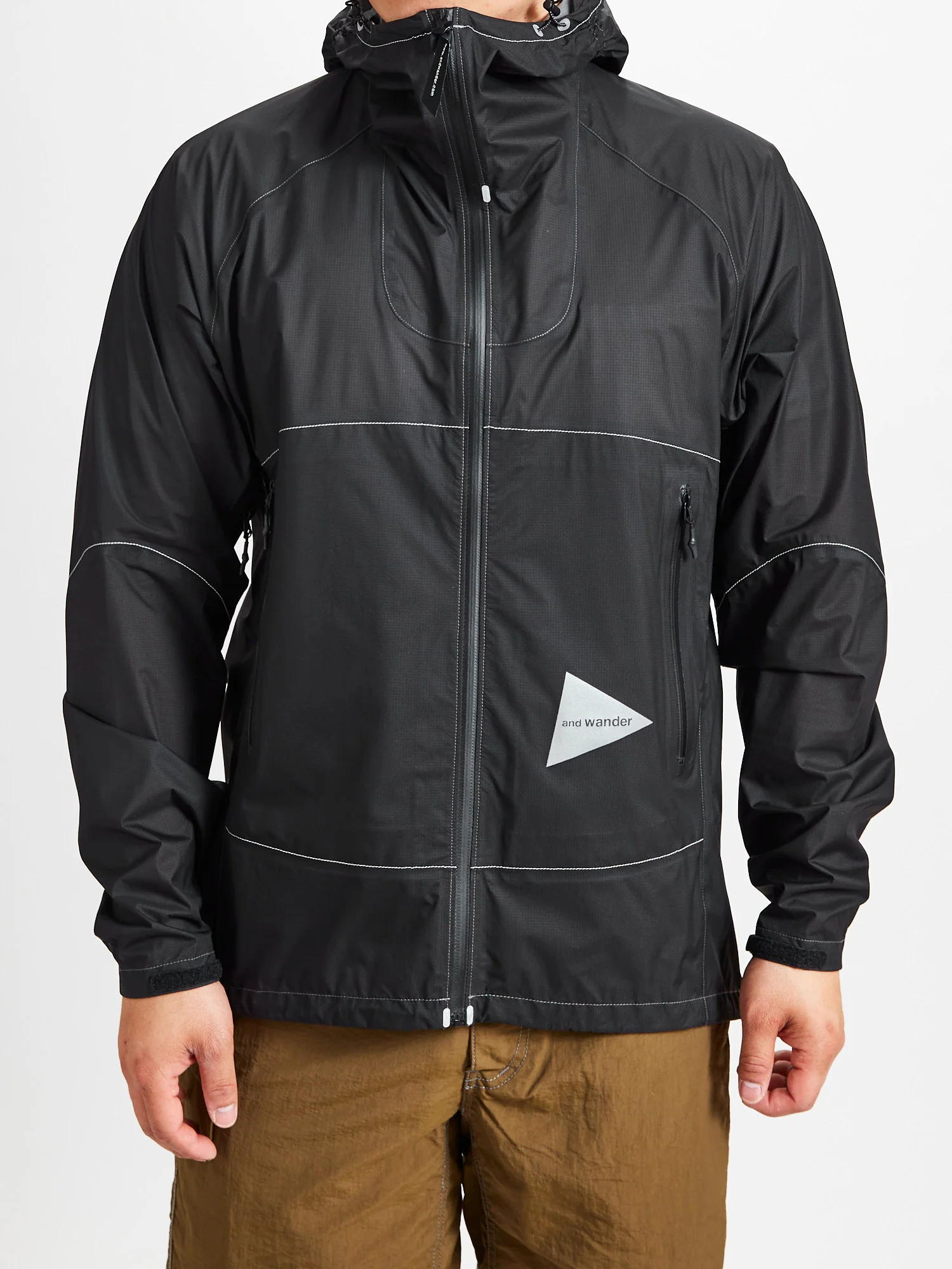 3L Ultra Light Rain Jacket in Black - Image 2