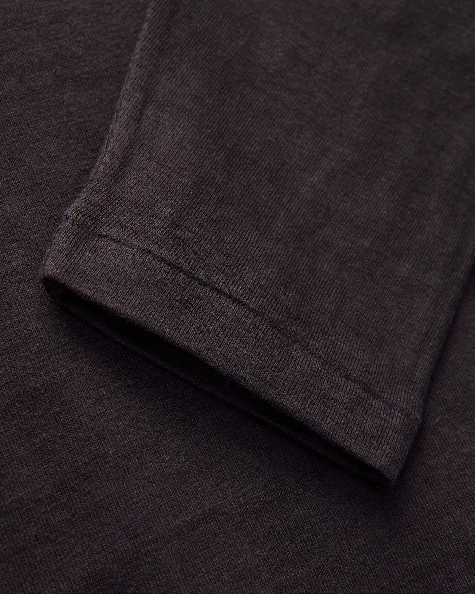 5906 Loopwheel Long Sleeve Tee in Sumikuro - Image 5