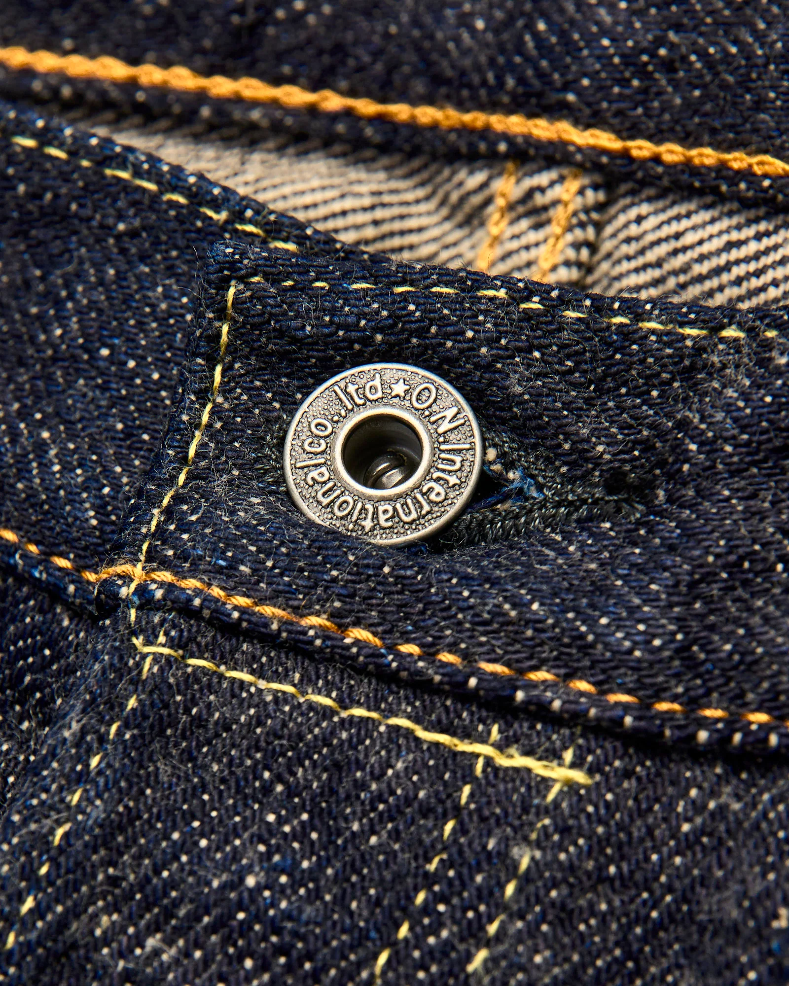 622-DIZR "Dark Indigo Secret Denim" 20oz Selvedge Denim - Relaxed Tapered Fit - Image 6