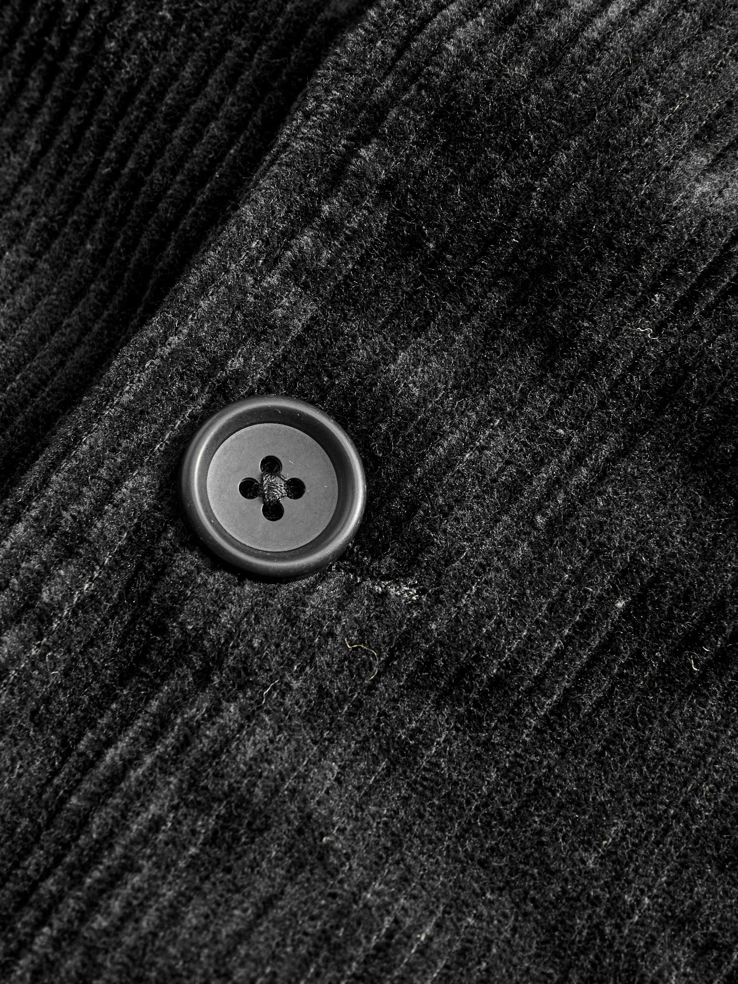 8W Corduroy Loiter Jacket in Black - Image 6
