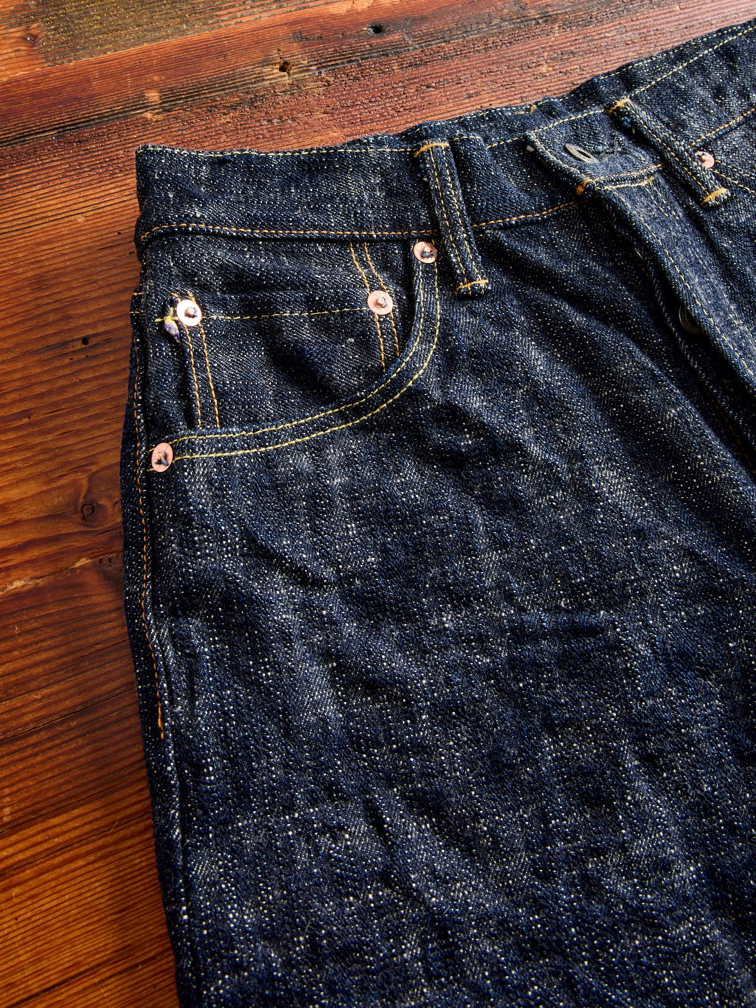 902 "Kasuri" 17oz Slub Selvedge Denim - High Tapered Fit - Image 7