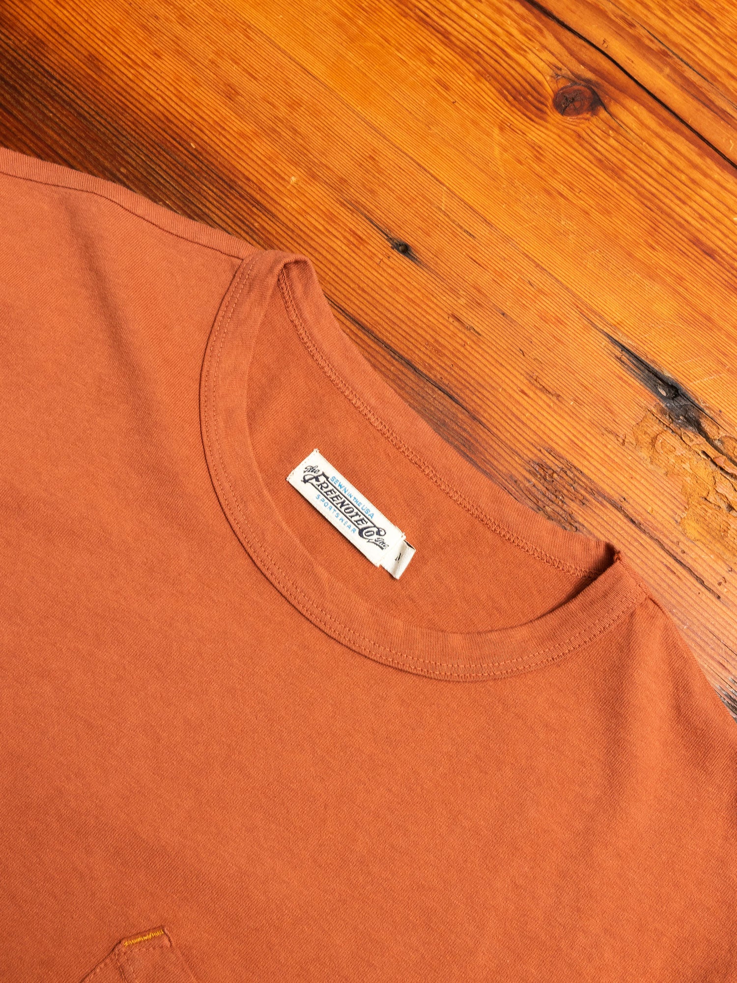 9oz Pocket T-Shirt in Rust - Image 2