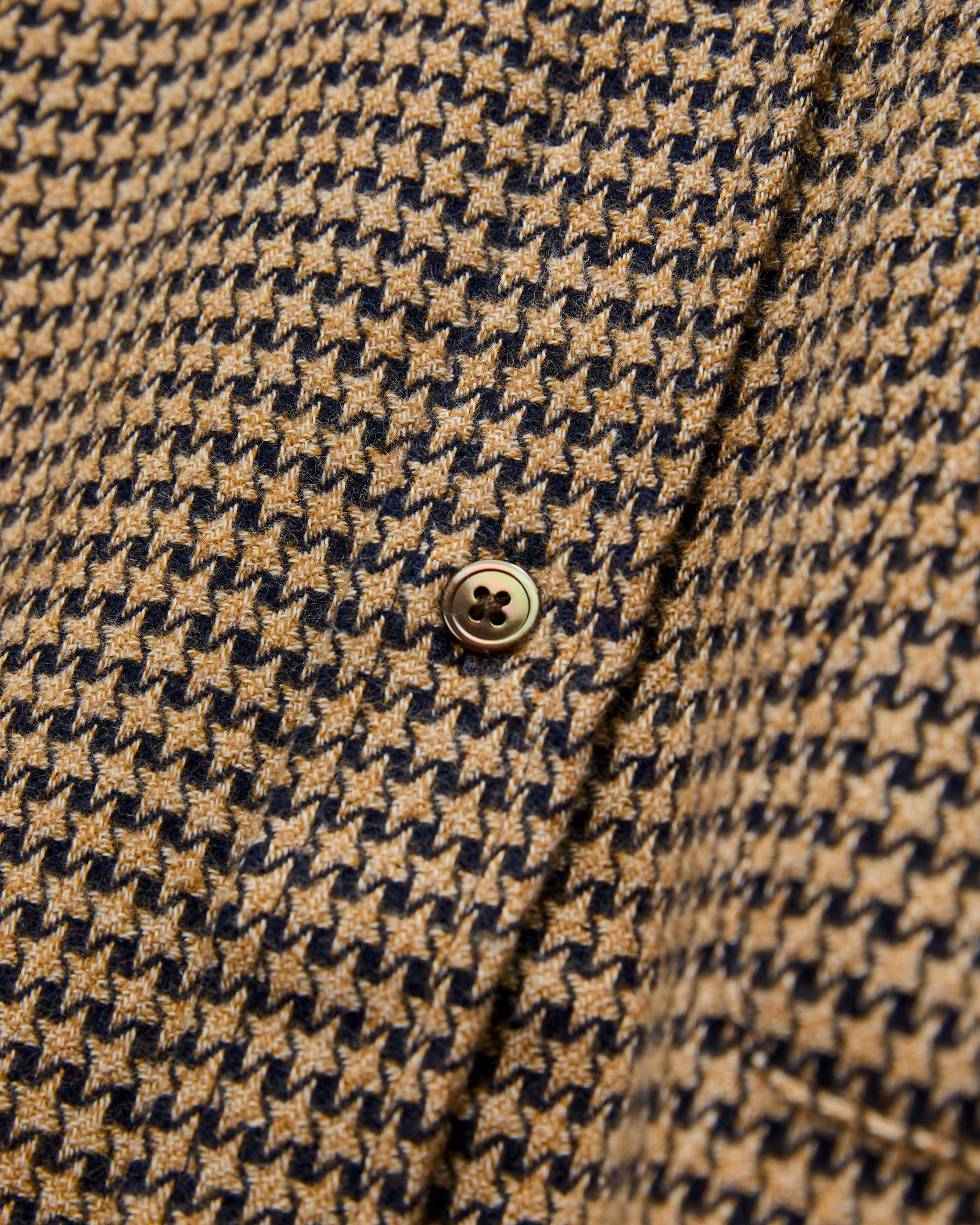 Abstract Pied Poule Button-Up Shirt in Navy - Image 5
