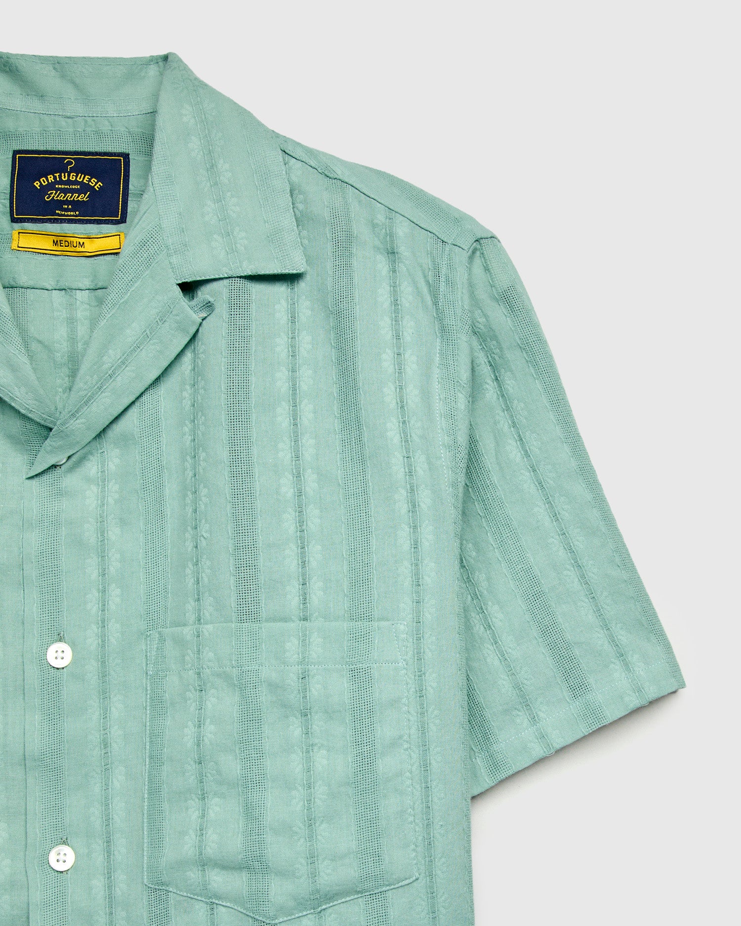 Almada Shirt in Green - Image 5
