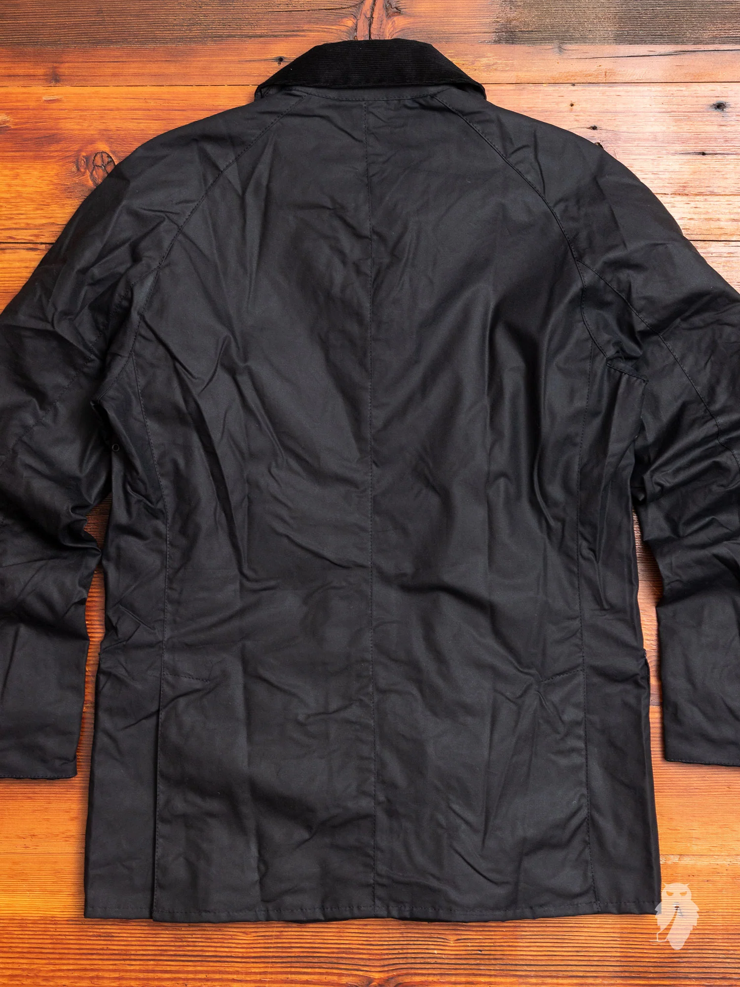 "Ashby" Wax Jacket in Navy - Image 15