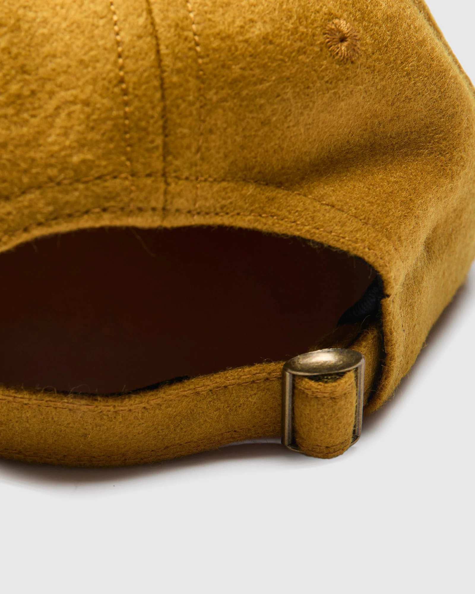 Baseball Hat in Wool Old Gold Black - Image 4