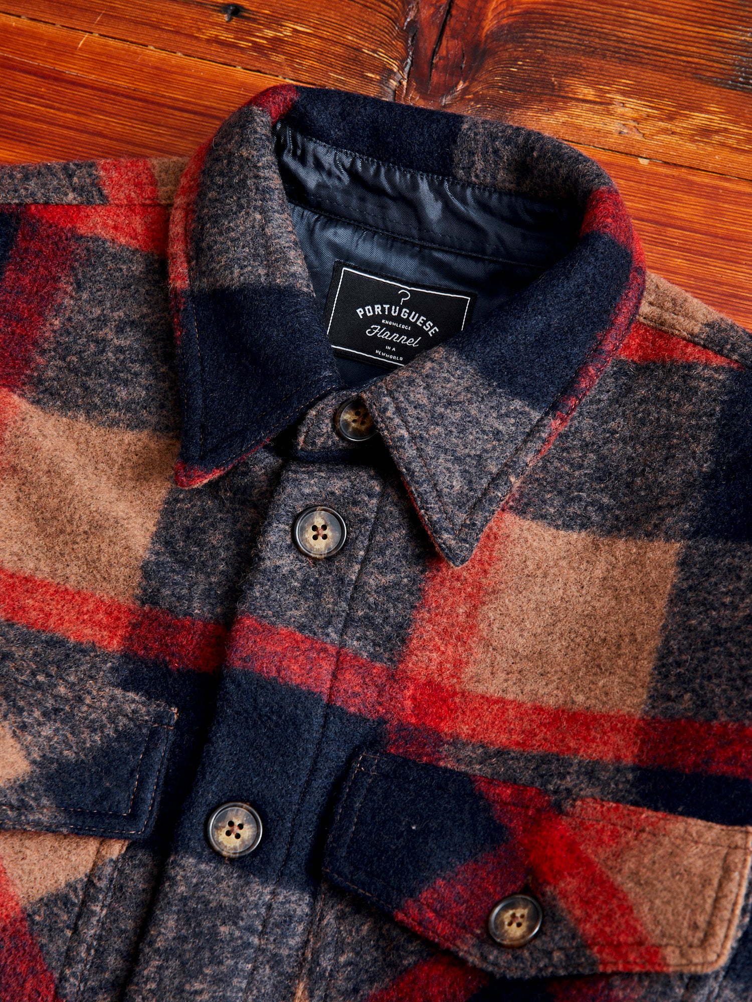 Catch Overshirt in Red - Image 3