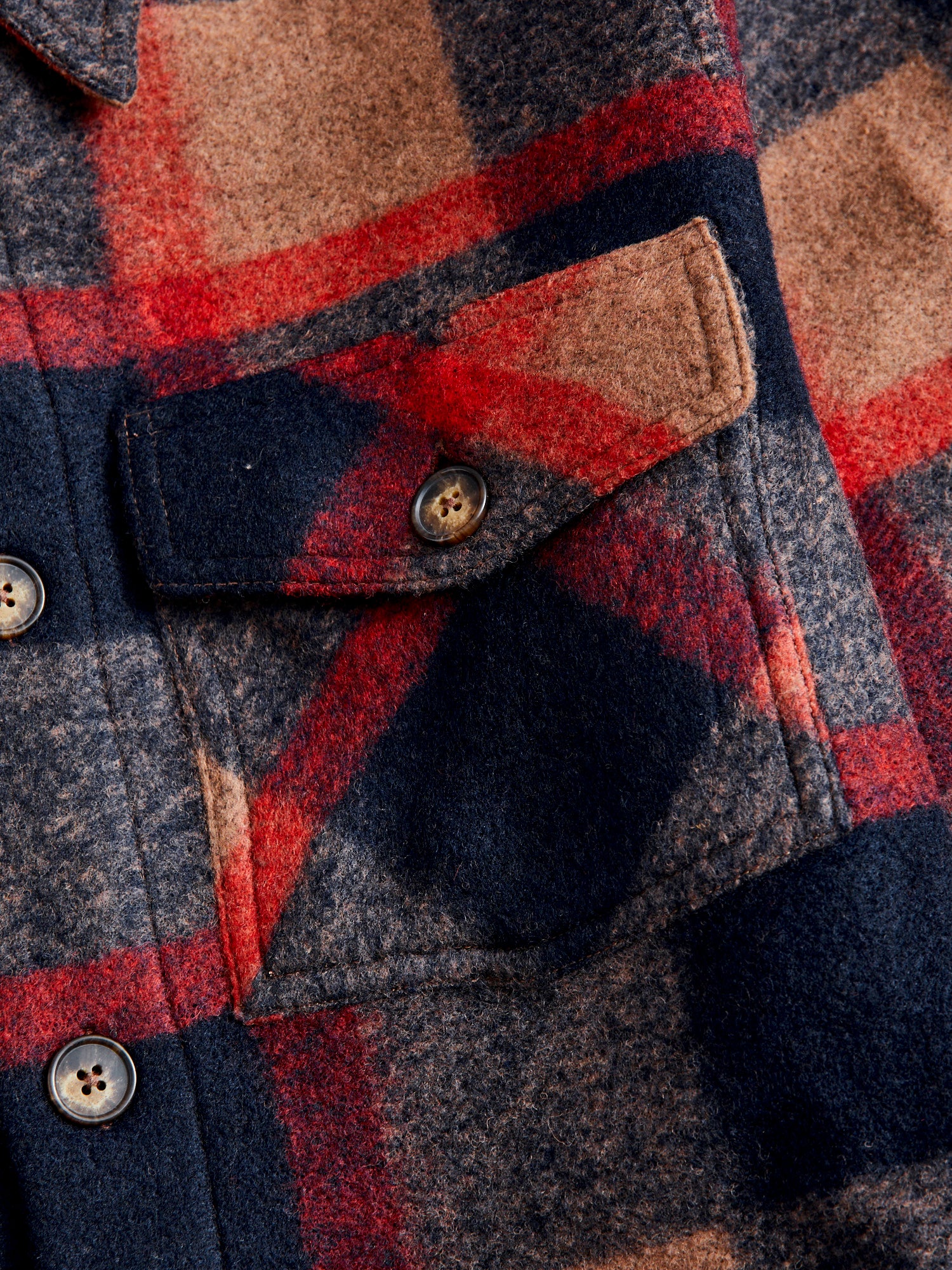 Catch Overshirt in Red - Image 4