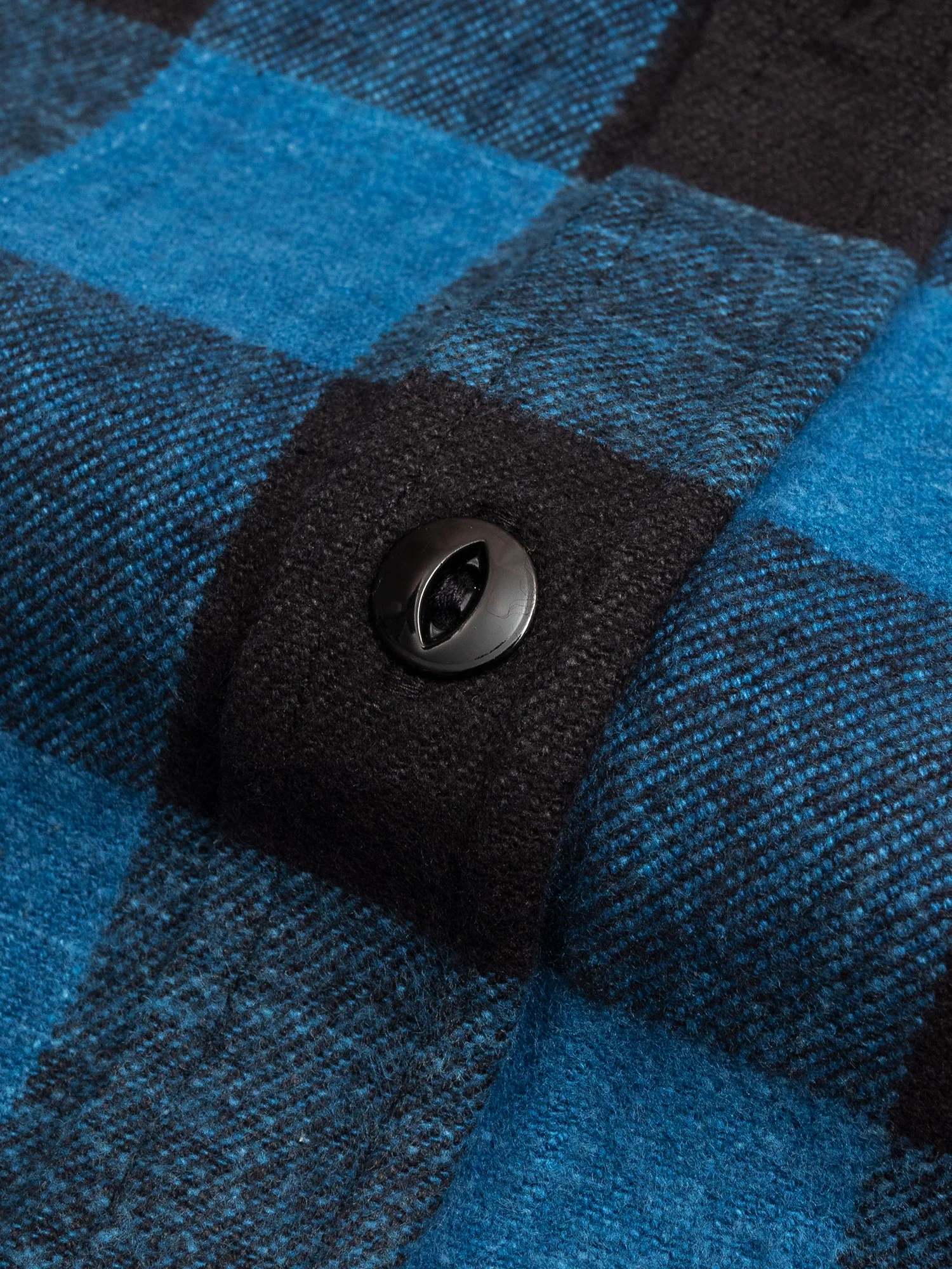 Crosscut Flannel in Indigo Buffalo Plaid - Image 5