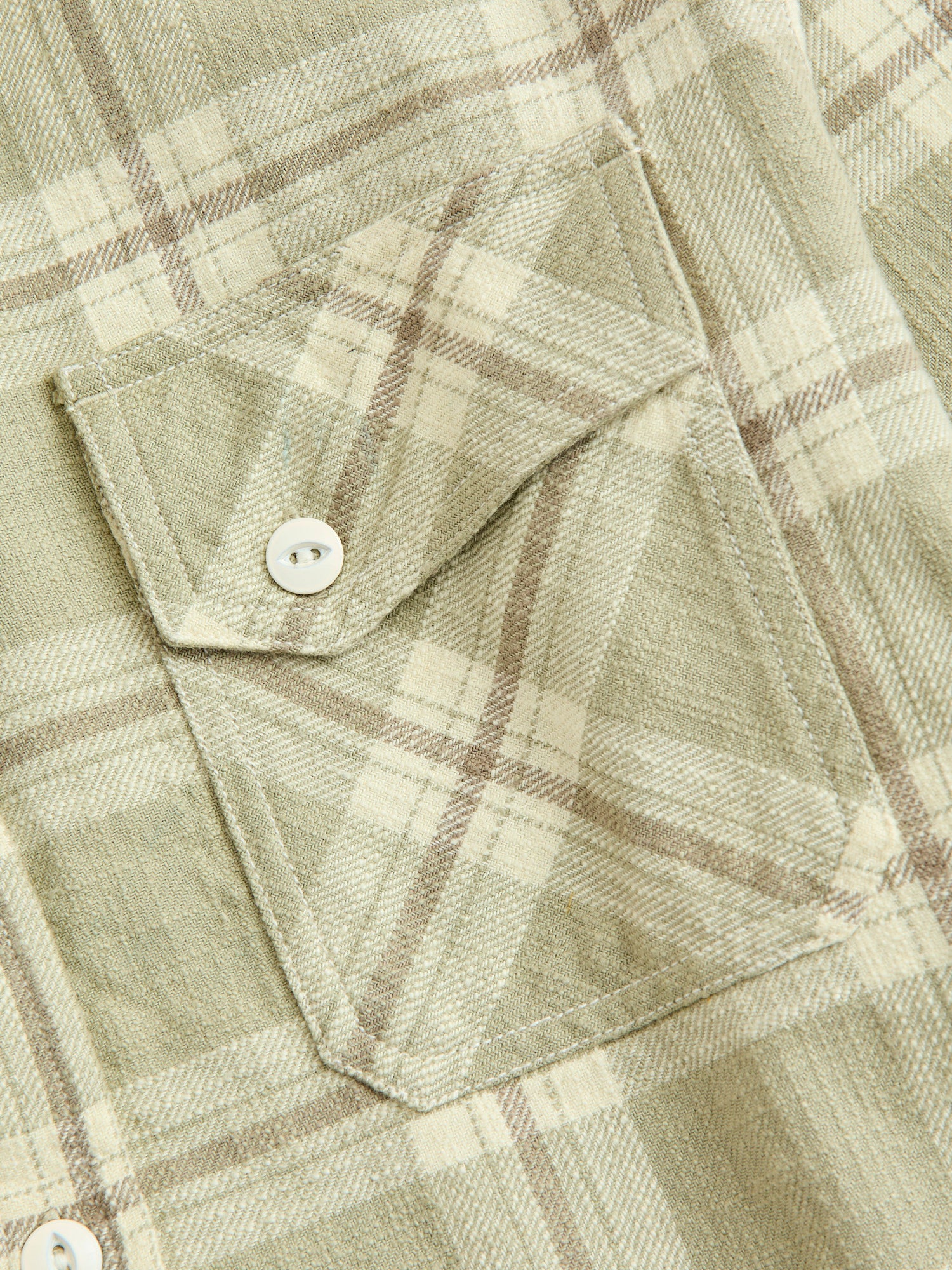 Crosscut Flannel in Seafoam Slub Check - Image 4