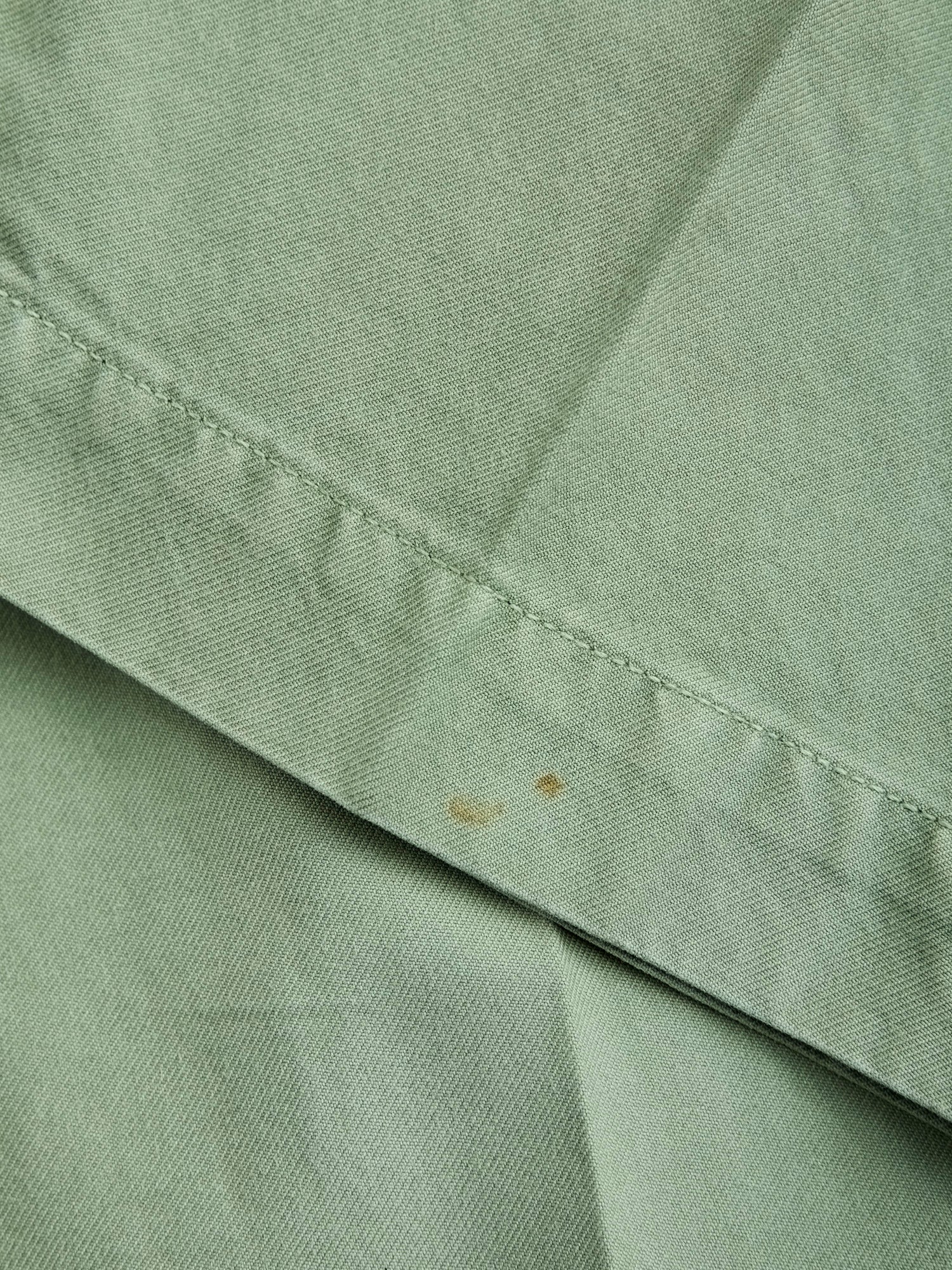 Damaged Field Chino Pants in Green - Image 11