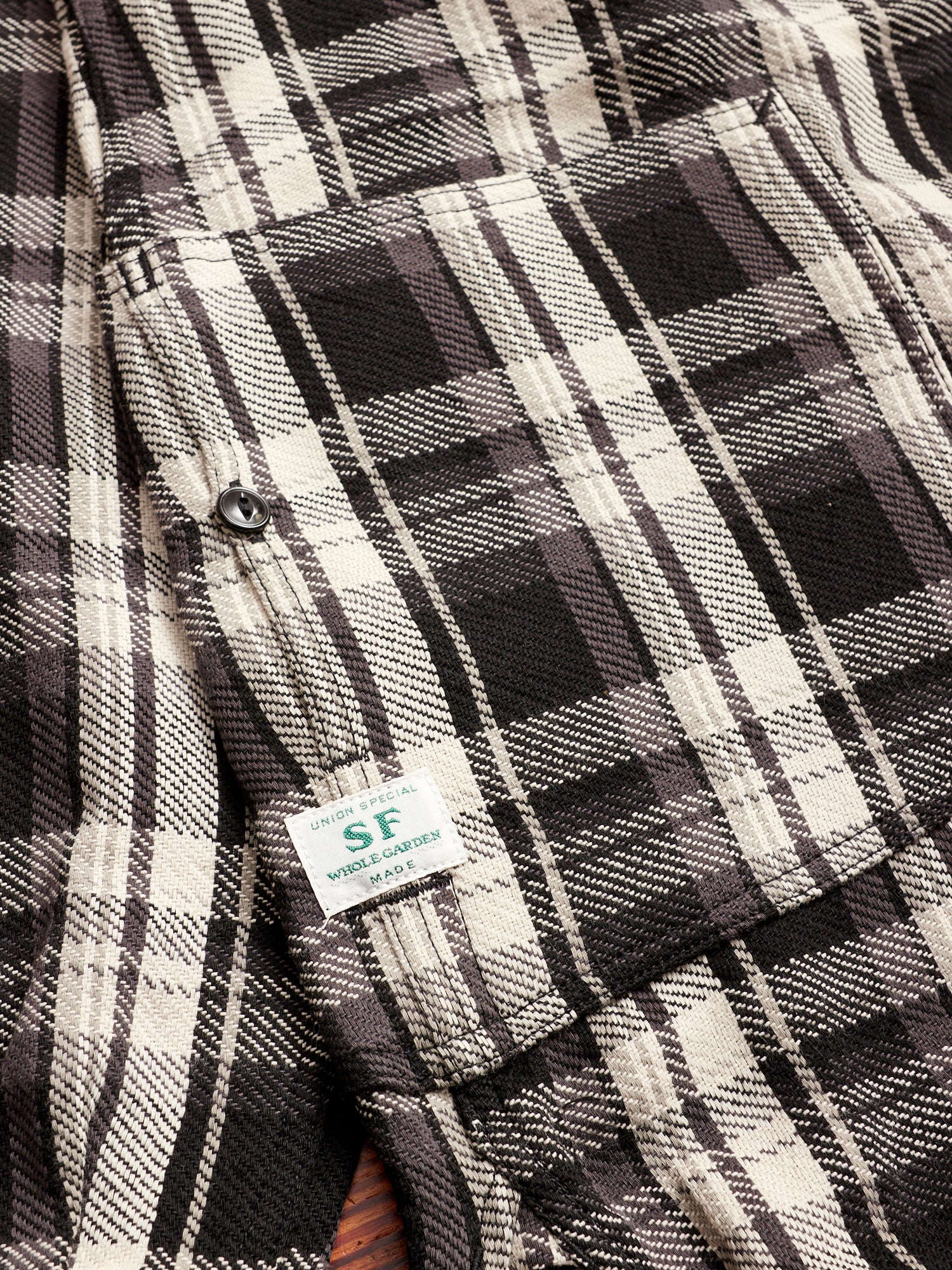 Diggin Shirt in Black Twill Check - Image 7
