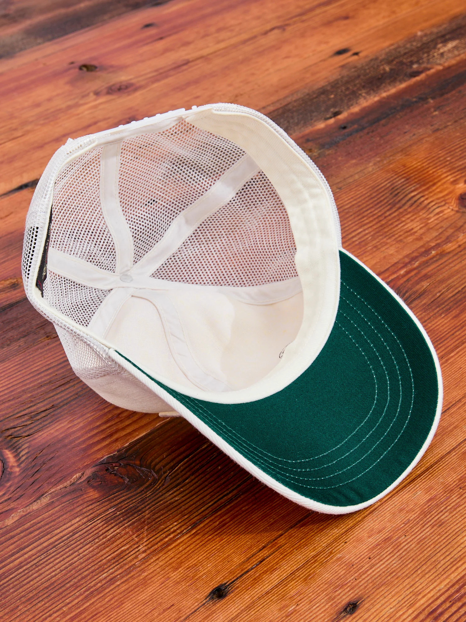 Double RL Trucker Cap in Vintage White - Image 7