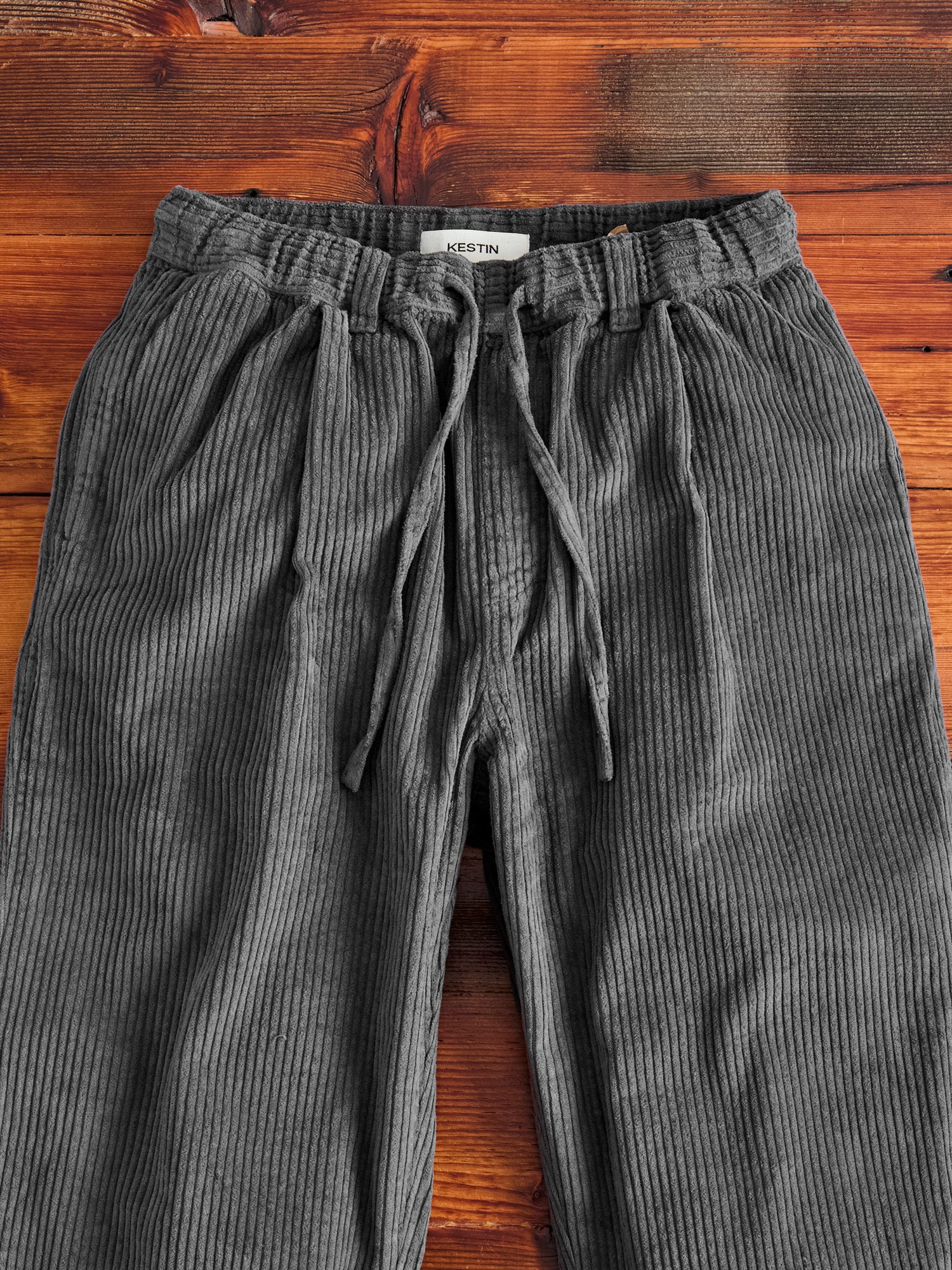 Doune Corduroy Pants in Charcoal Jumbo Cord - Image 4