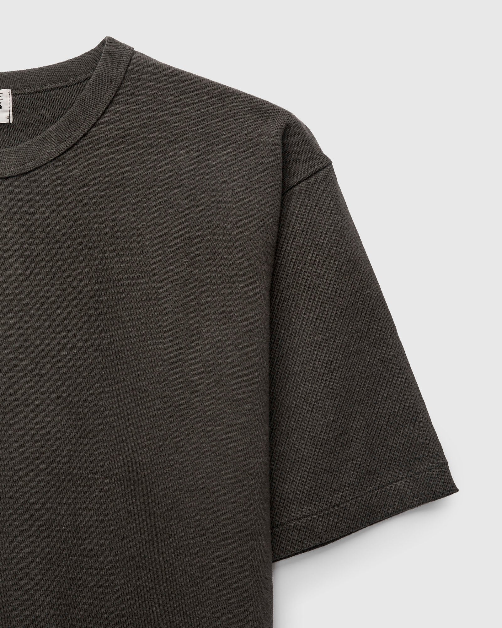 Stand Wheeler T-Shirt in Sumikuro - Image 4