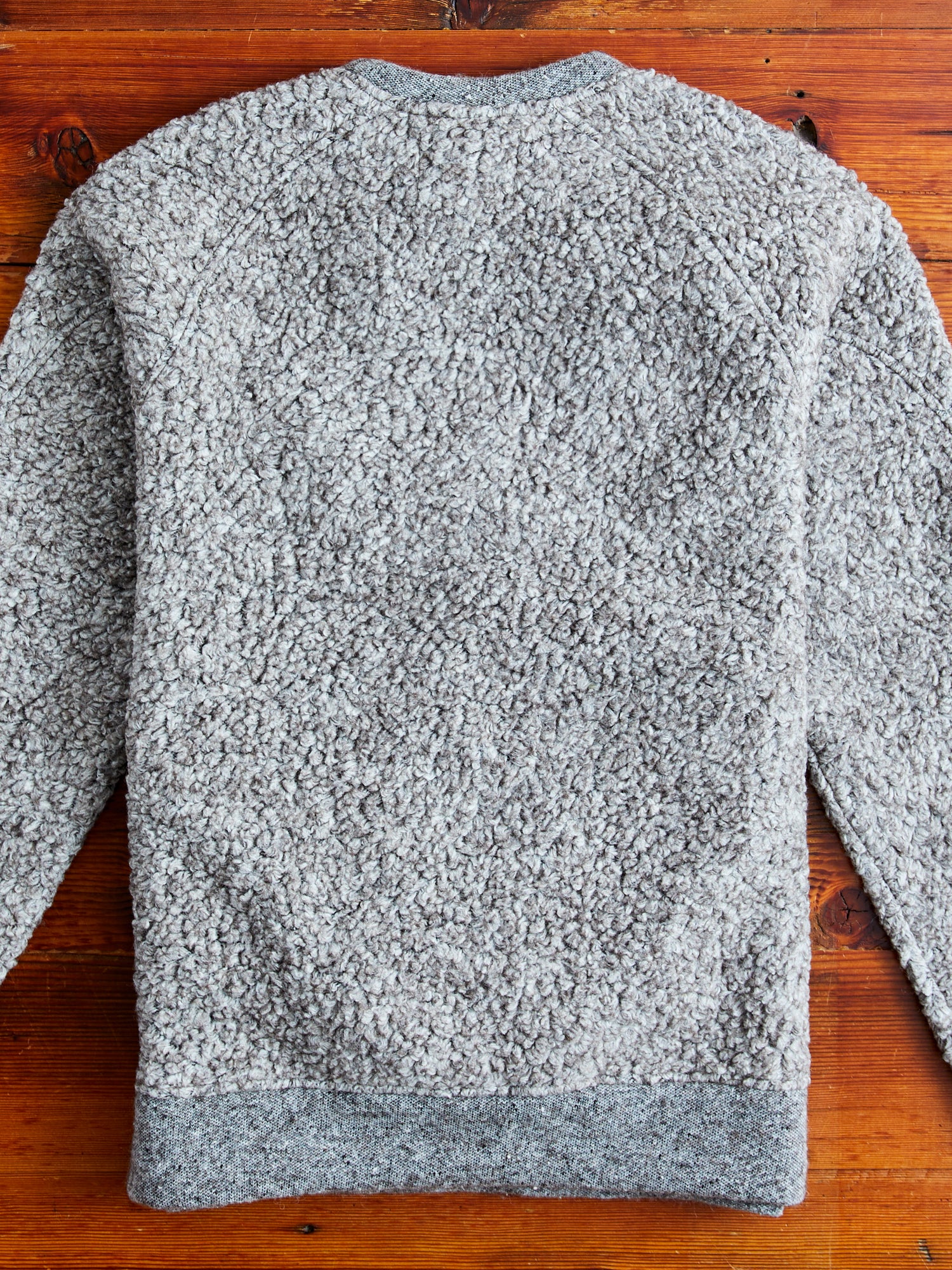 Durness Sweatshirt in Undyed Marl Fleece - Image 7