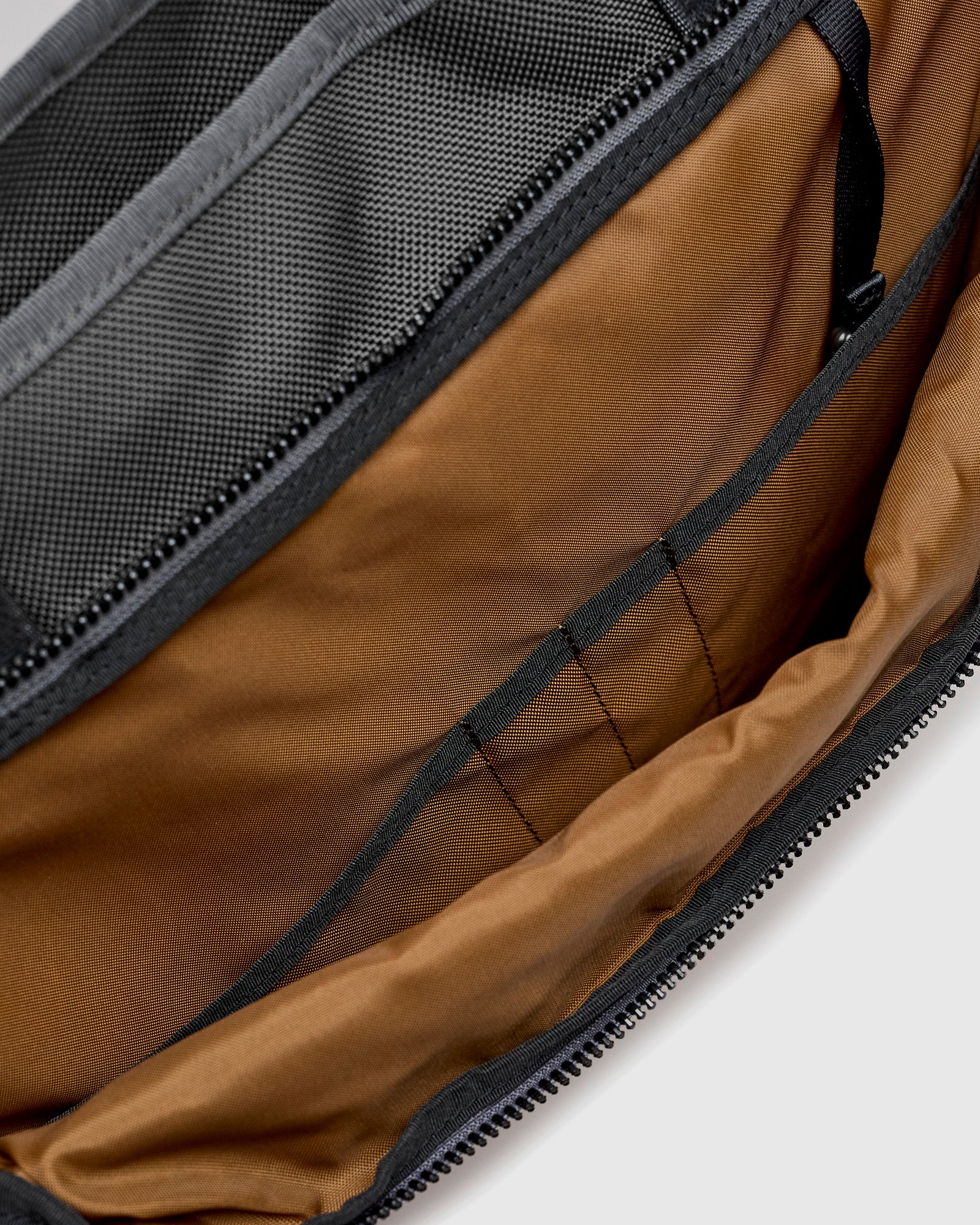 Explorer 2-Way Tote Bag in Grey - Image 8