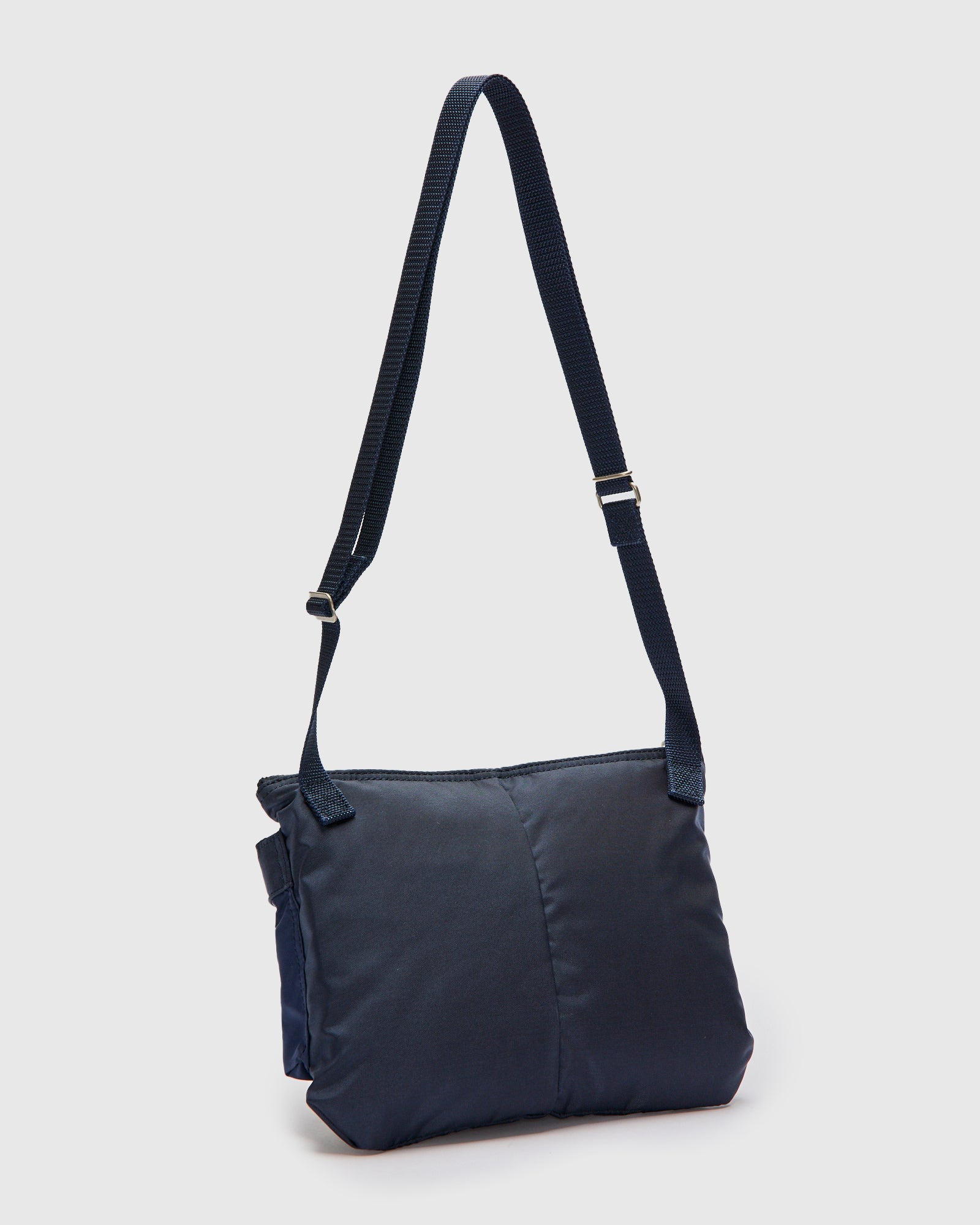 5458 "Force" Shoulder Bag in Navy - Image 3