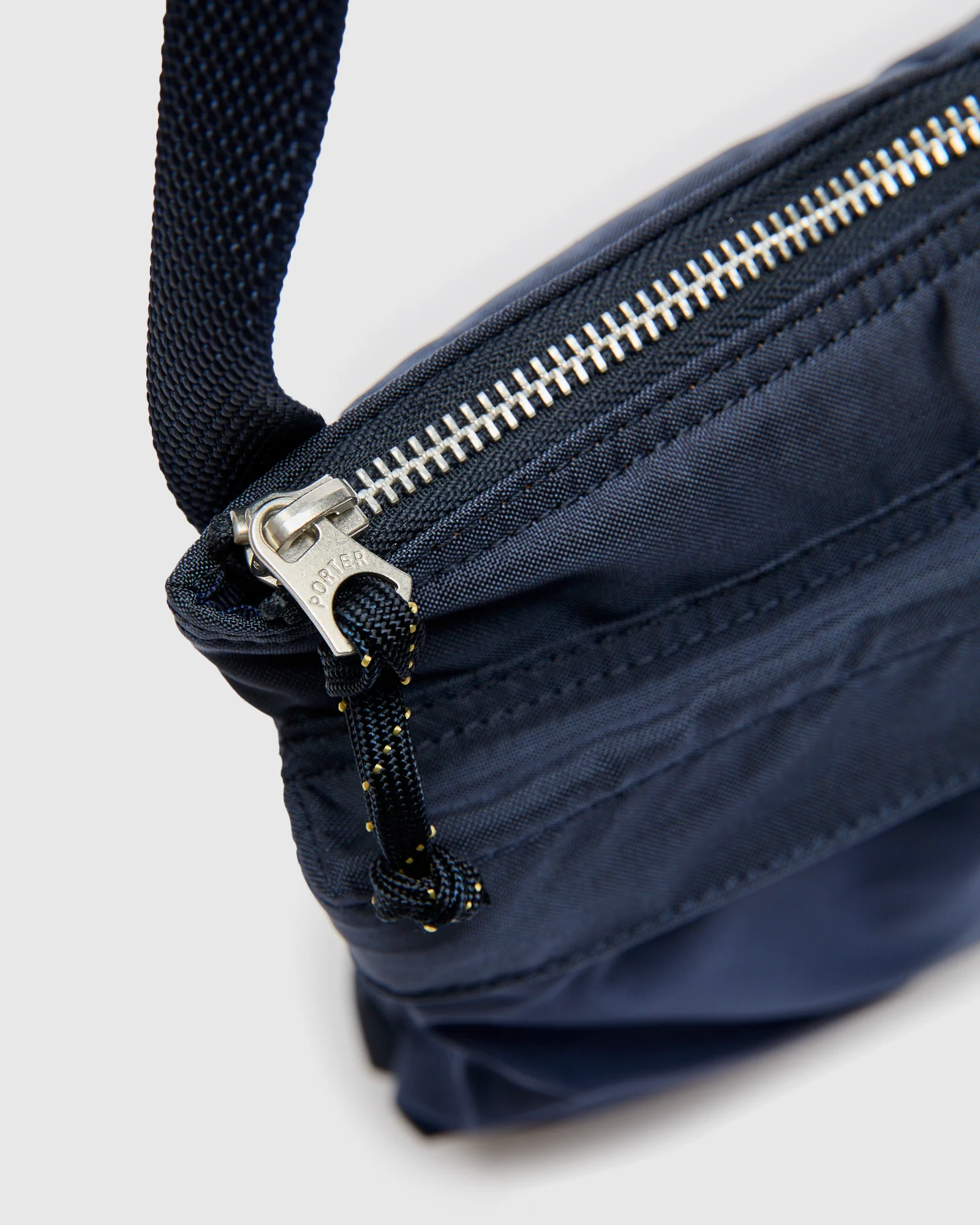 5458 "Force" Shoulder Bag in Navy - Image 7