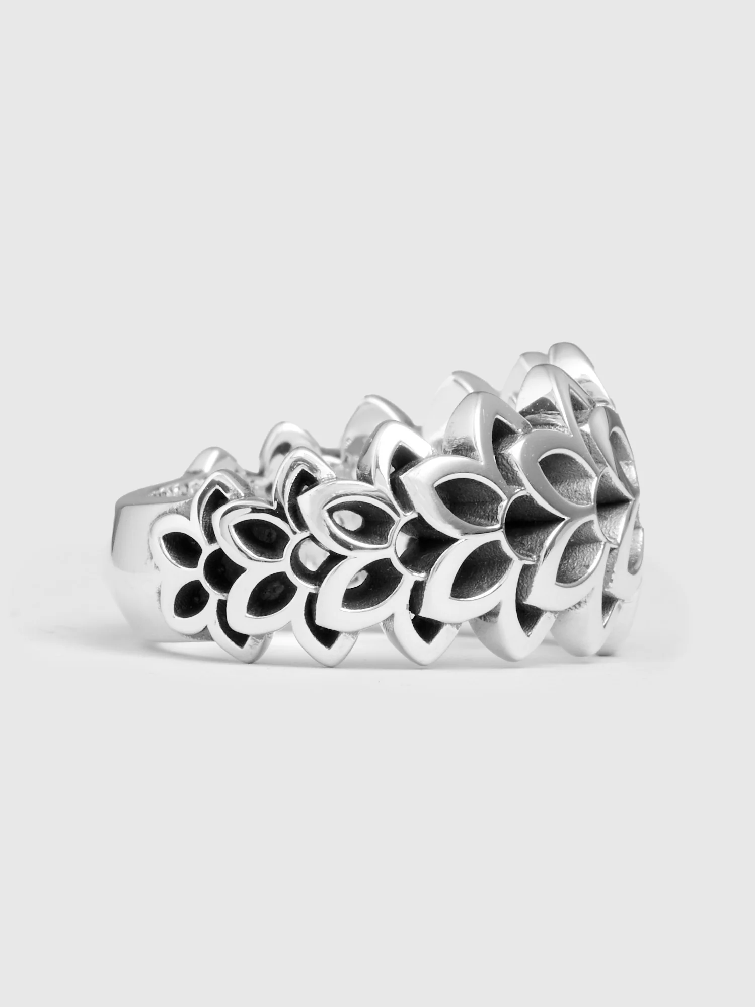 Frida Ring in Sterling Sliver - Image 5