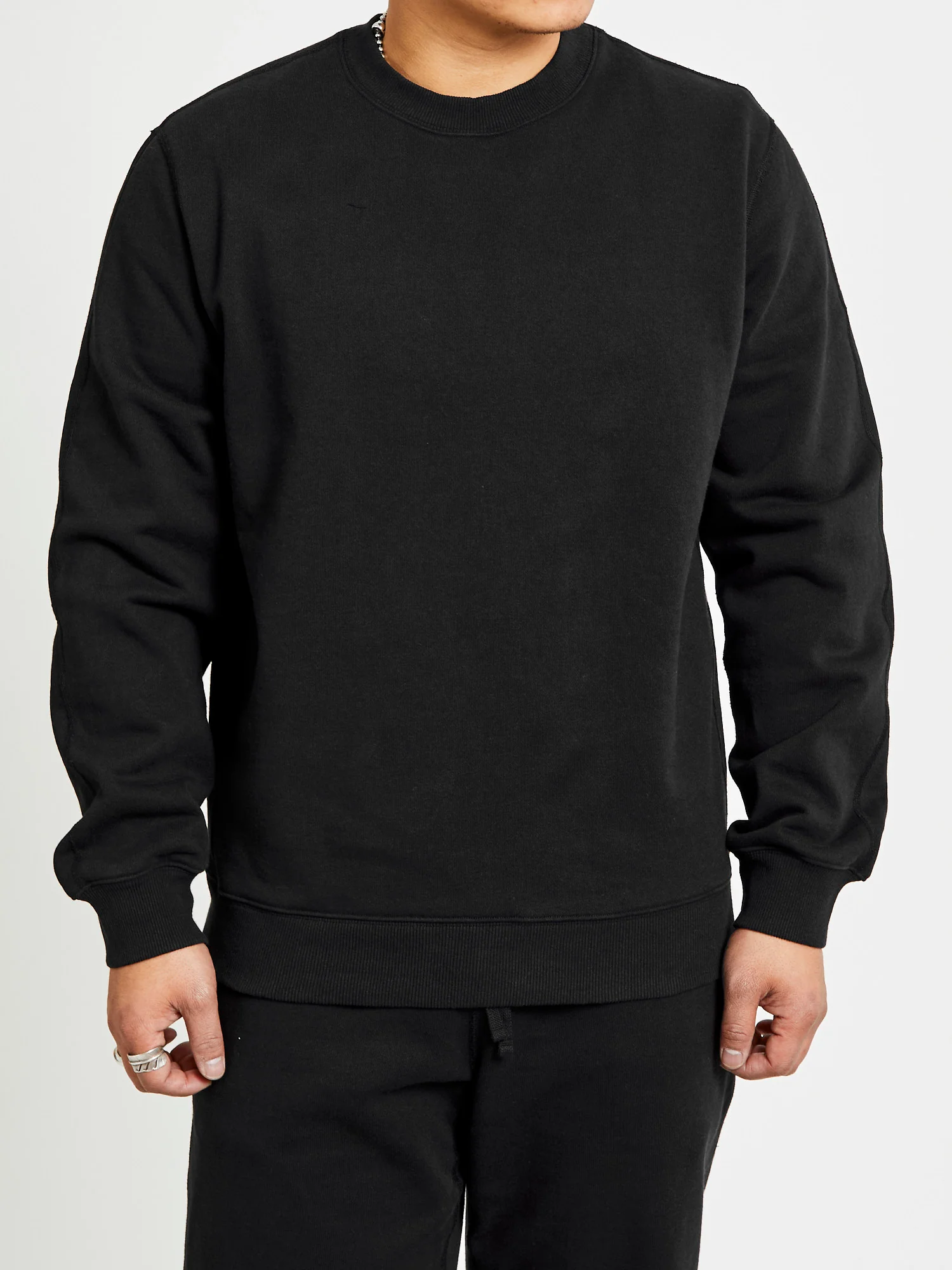 Heavyweight Fleece Relaxed Crewneck in Black - Image 2