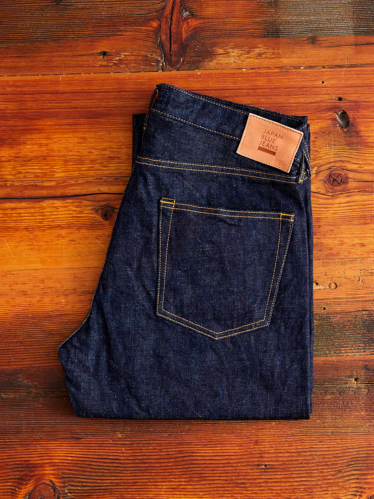 J401-IND "Circle" 14.8oz Selvedge Denim - Classic Straight Fit - Image 2