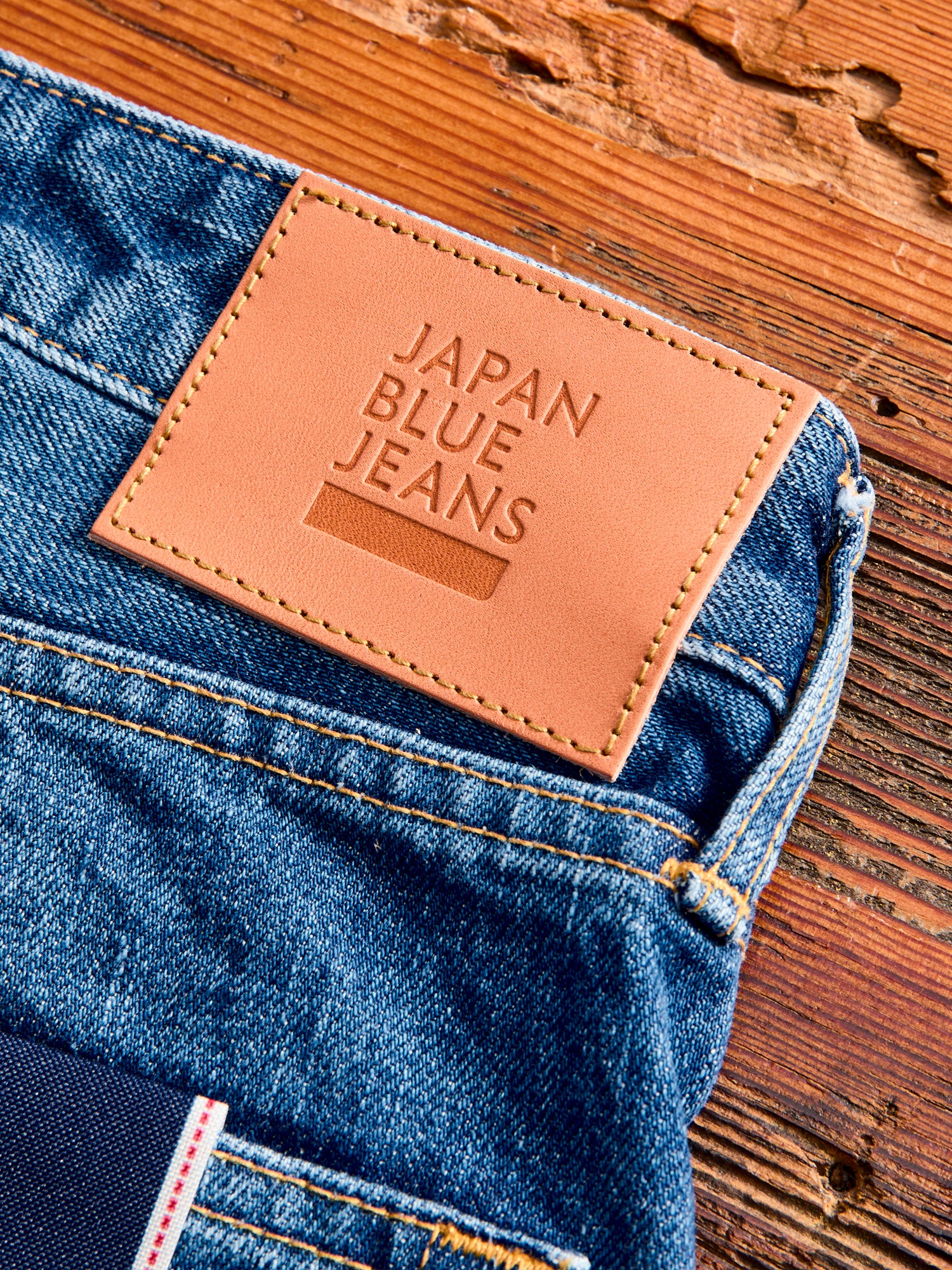 J401-MID "Circle Mid Wash" 14.8oz Selvedge Denim - Classic Straight Fit - Image 14