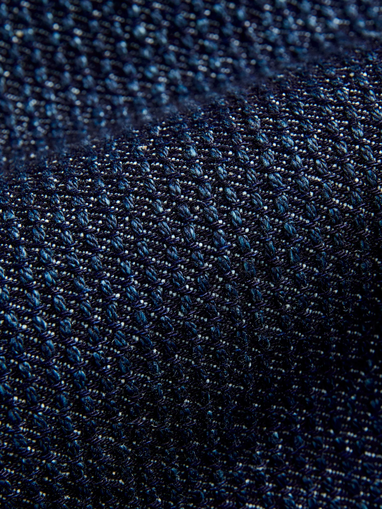 Jacquard Stitch Sashiko Shorts in Indigo - Image 8