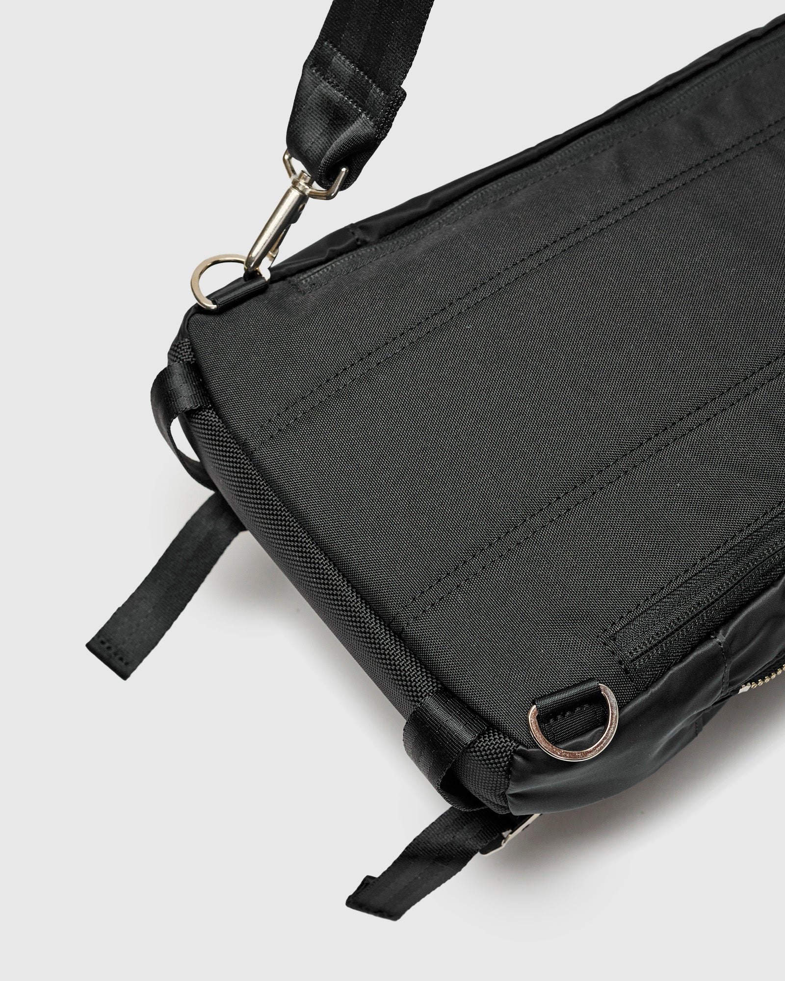 Lightning V2 Shoulder Sling Bag in Black - Image 7