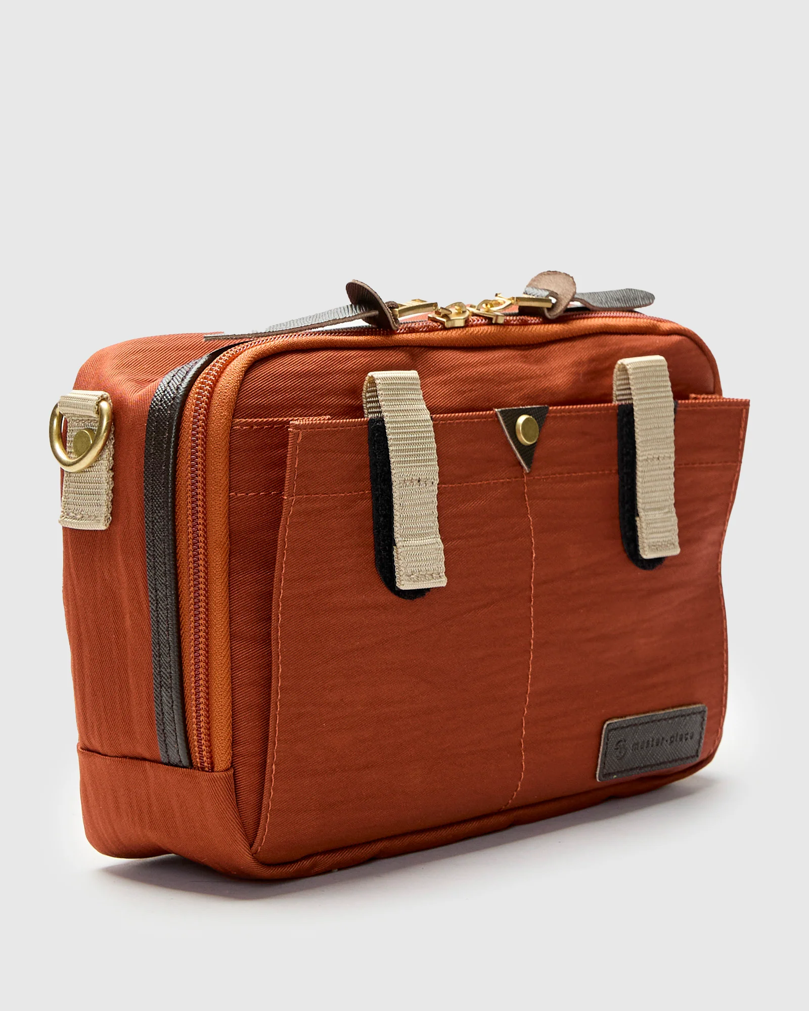 Link Shoulder Bag v2 in Orange - Image 7