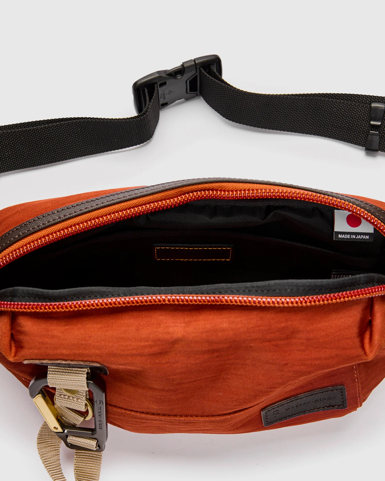 Link Waist Bag v2 in Orange - Image 8