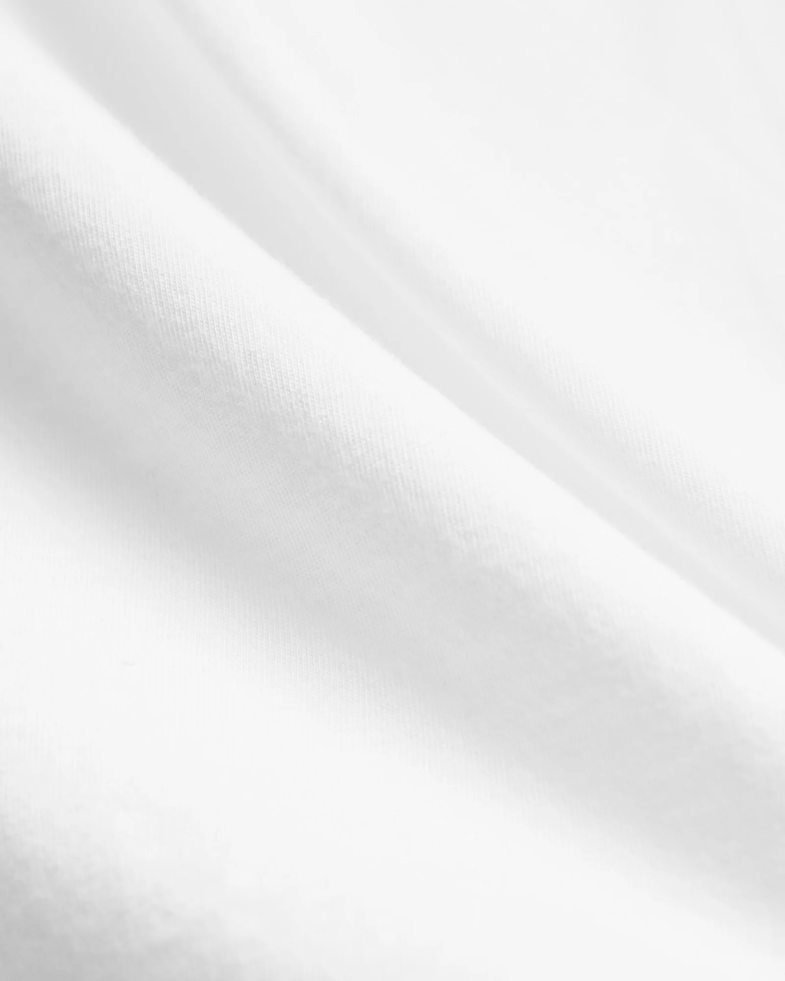 Meriyasu Light T-Shirt in White - Image 2