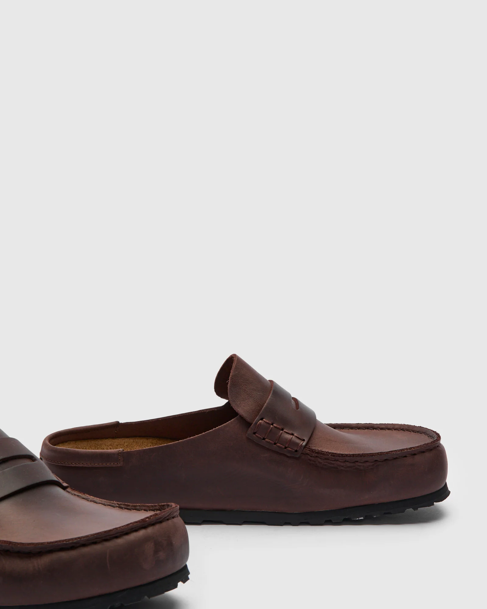 Naples Wrapped Clog in Habana Oil Leather - Image 4