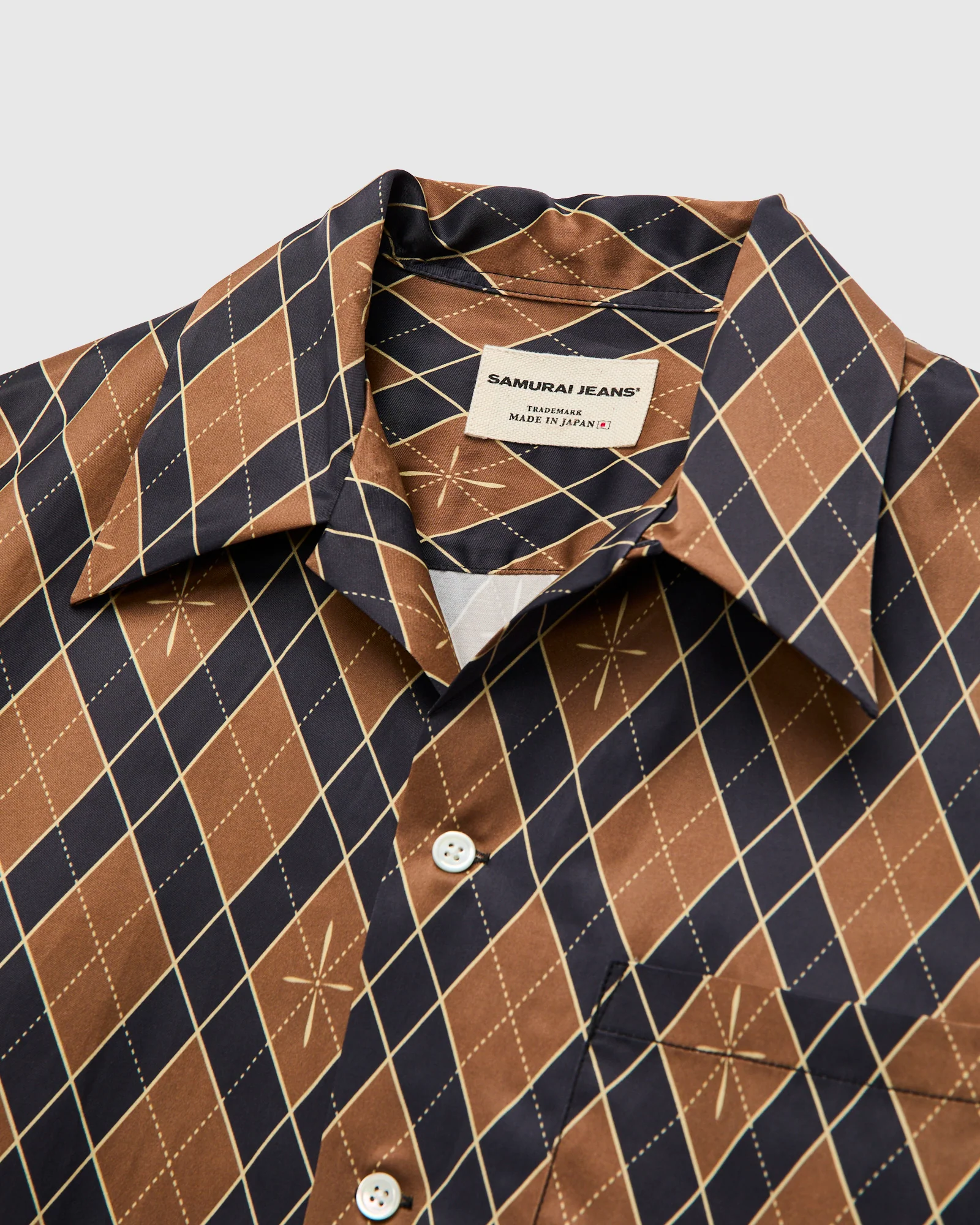 "Narahira" Short Sleeve Shirt in Brown - Image 4