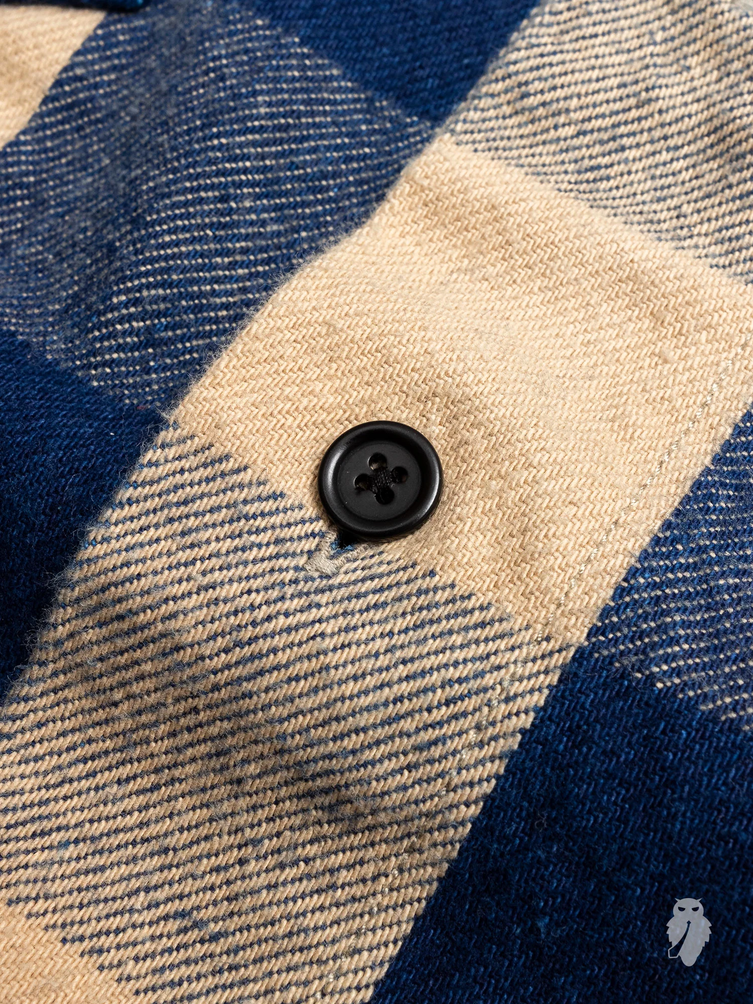 Norris Selvedge Flannel in Indigo/Beige - Image 5