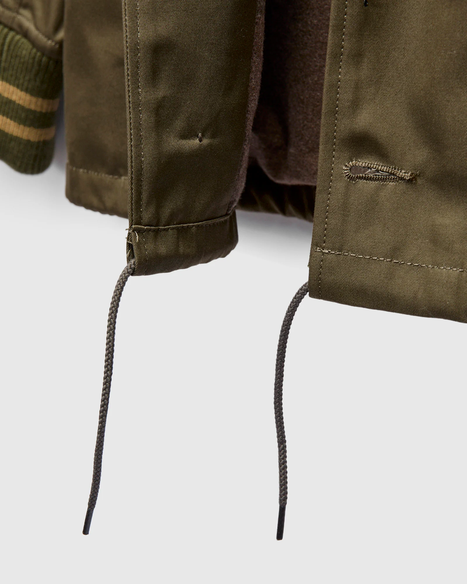 OR-4319 N-1 Deck Jacket in Khaki - Image 9