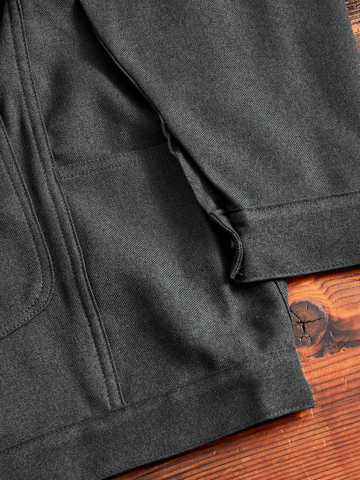 Poly Twill Gardeners Jacket in Charcoal - Image 8