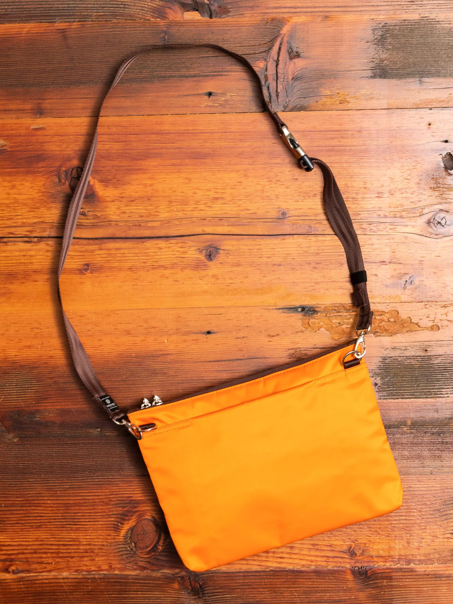 Progress Sacoche Bag in Orange - Image 10