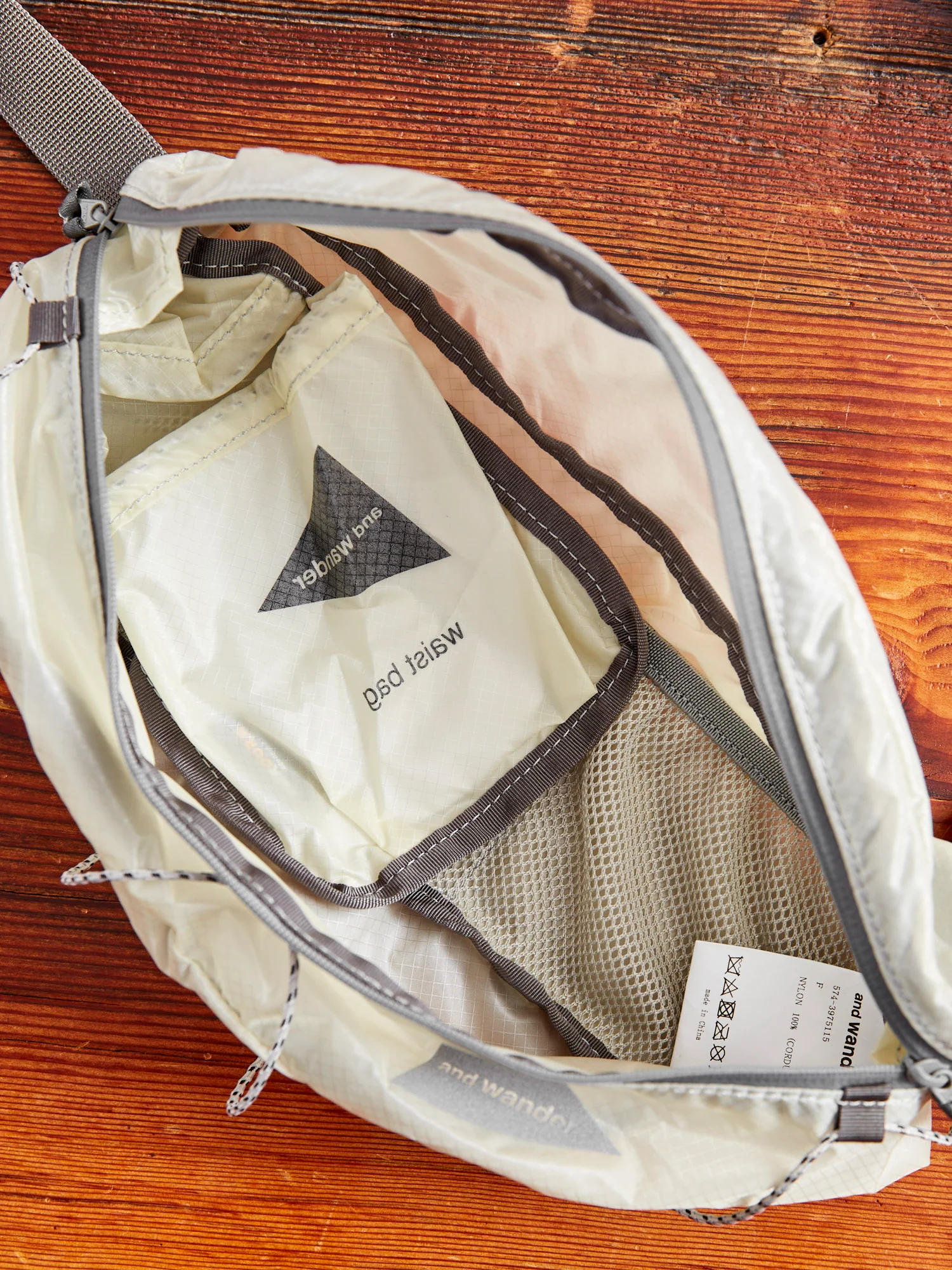 Sil Waist Bag in Off-White - Image 8