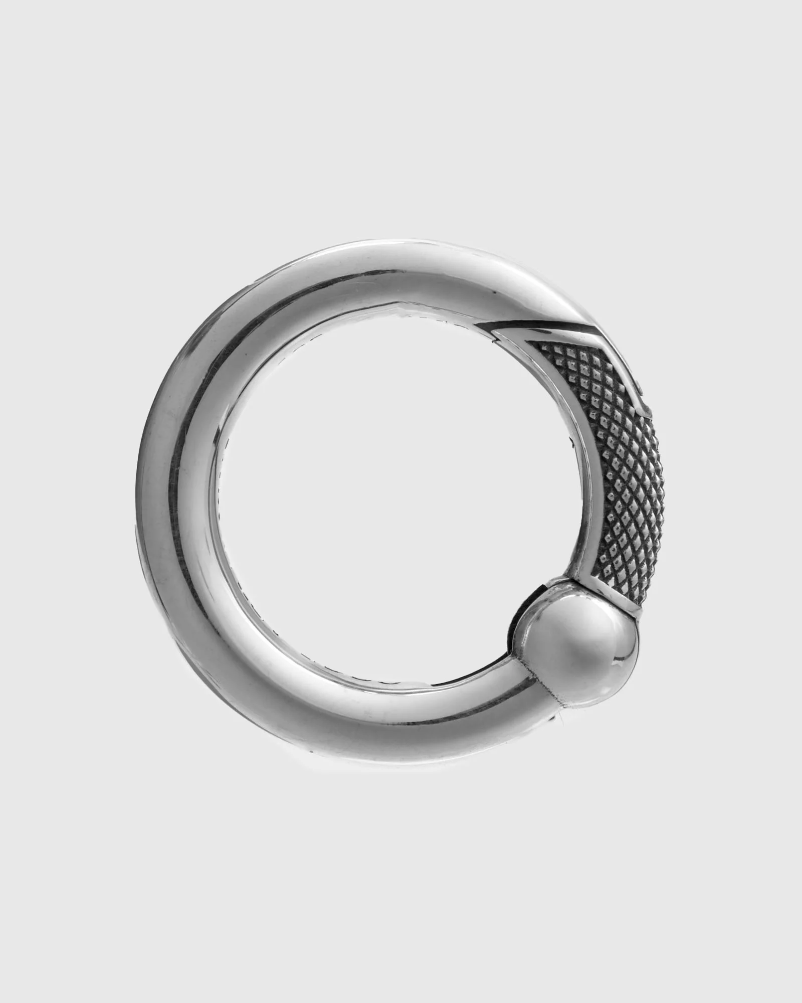 Smooth/Goosebumps Spring Ring A in Sterling Silver - Image 5