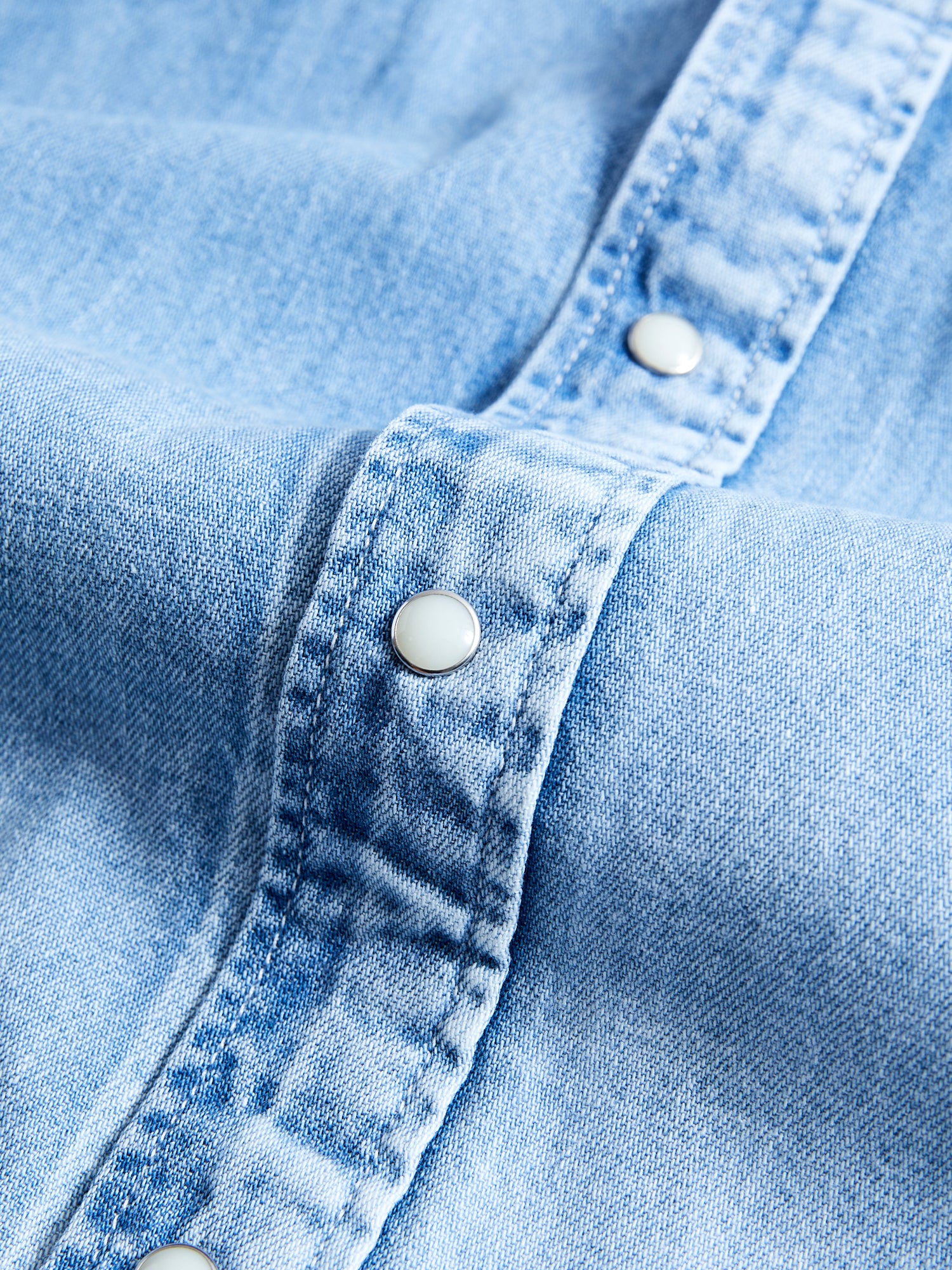 FW24 Social Sculpture Shirt Damaged in Light Indigo - Image 6