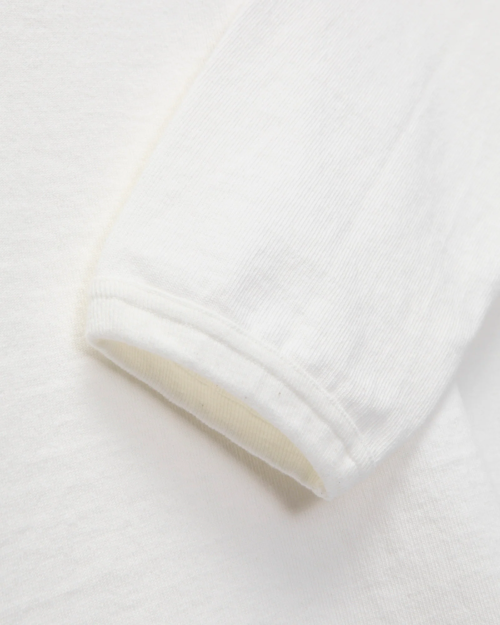 Stand Wheeler Longsleeve T-Shirt in Off White - Image 5