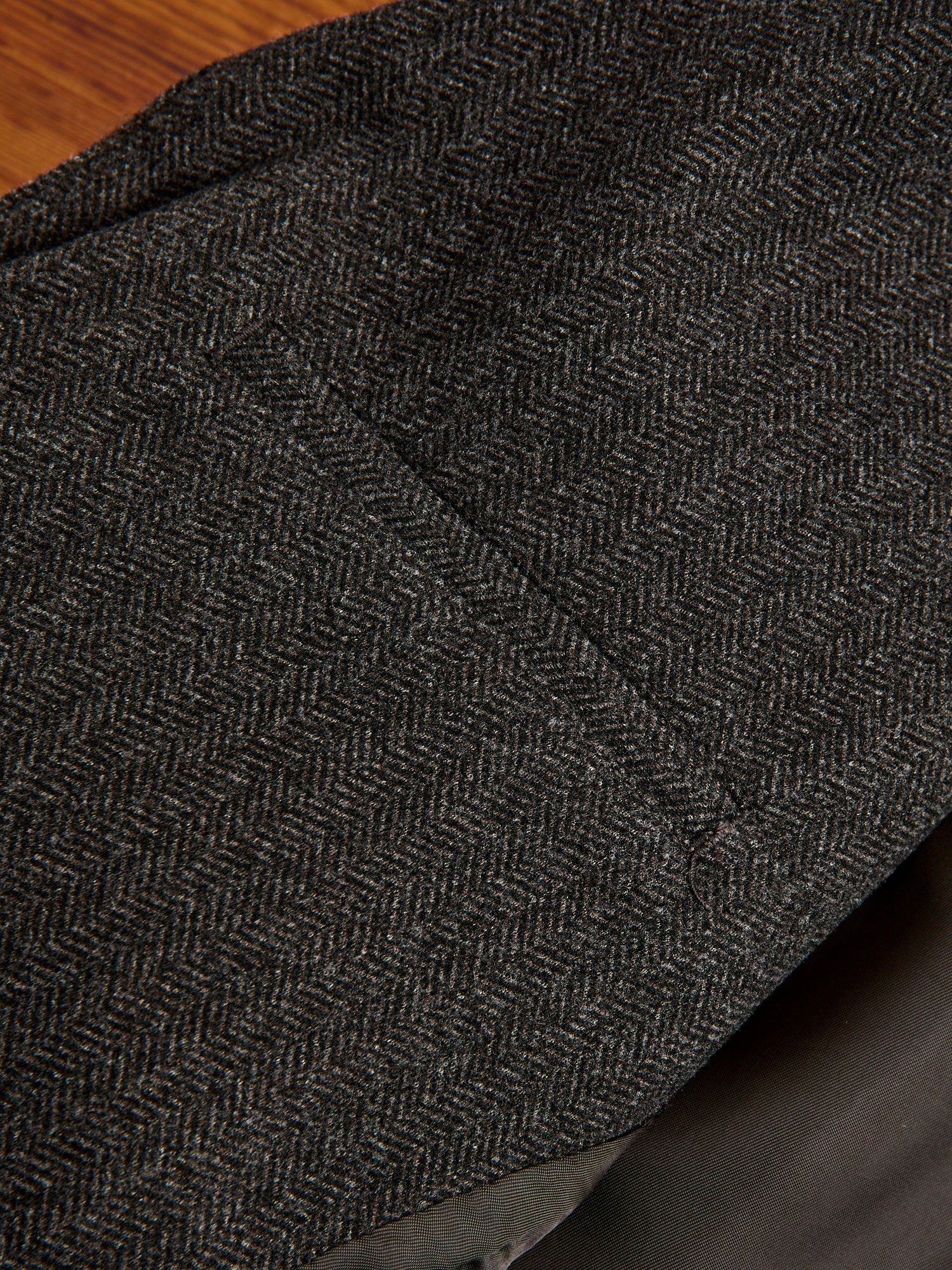 Tailored Sack Jacket in Brown Herringbone - Image 9