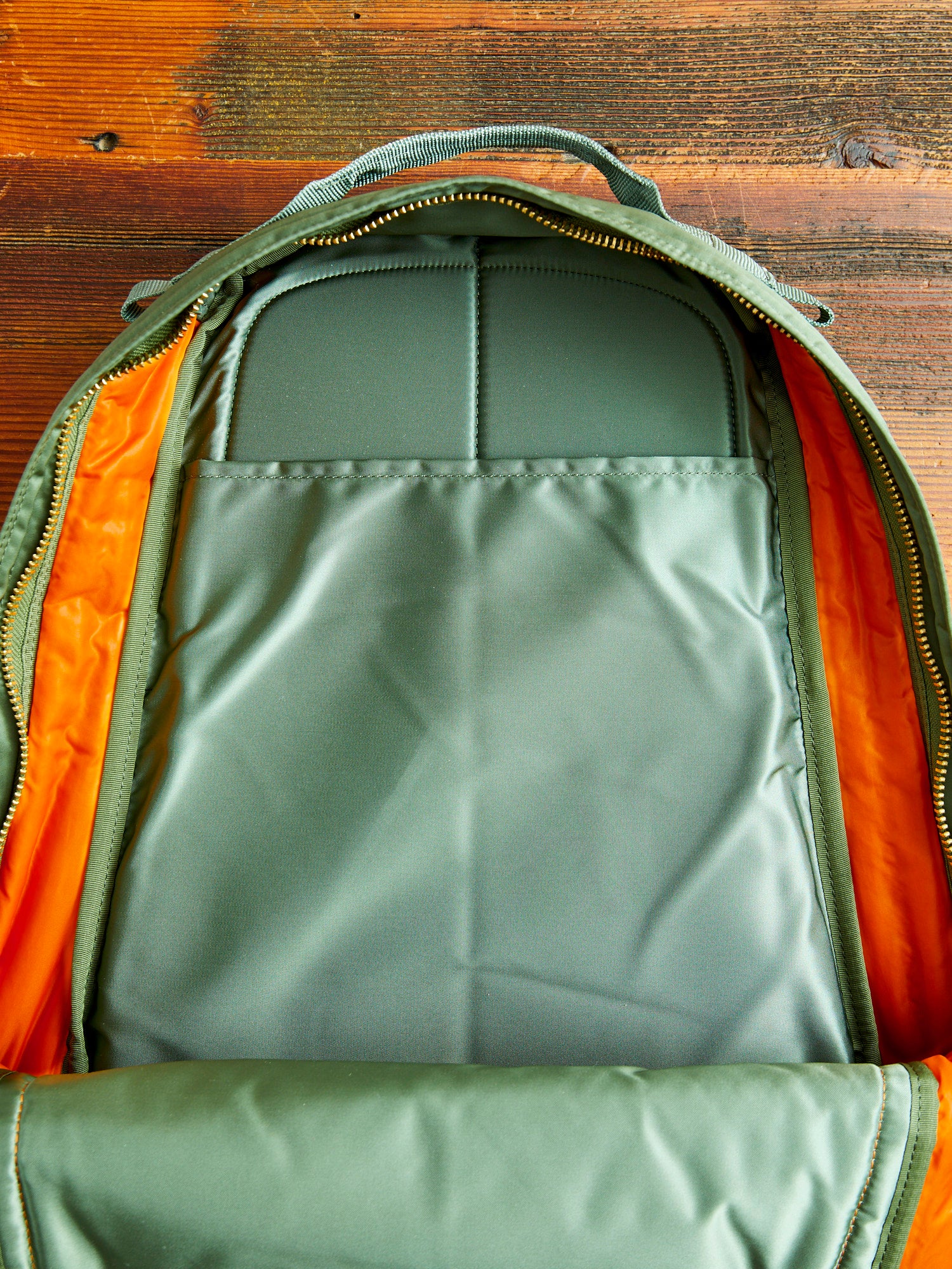"Tanker" Daypack in Sage Green - Image 14