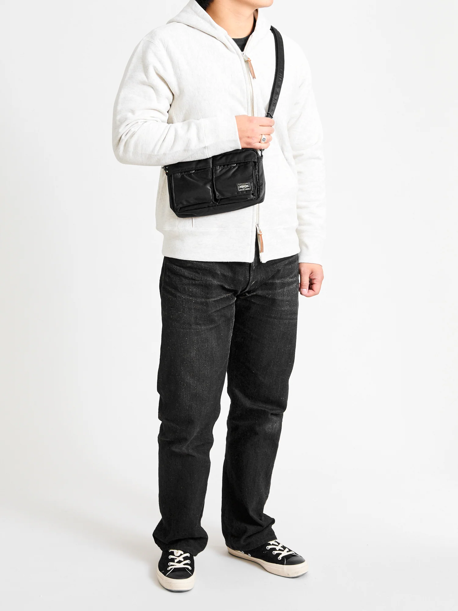 "Tanker" Shoulder Bag (S) in Black - Image 13